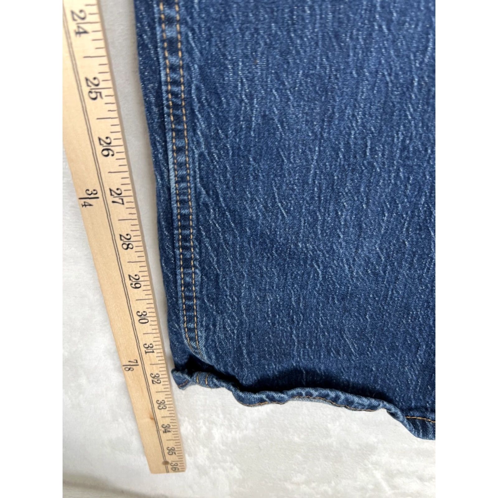 Levi's VINTAGE Levi’s 505 Jeans Blue Denim 38x30 Regular Straight 5-Pocket 90s USA Mexico Men Medium Wash Giftbox Size US 38 / EU 54 - 3 Thumbnail