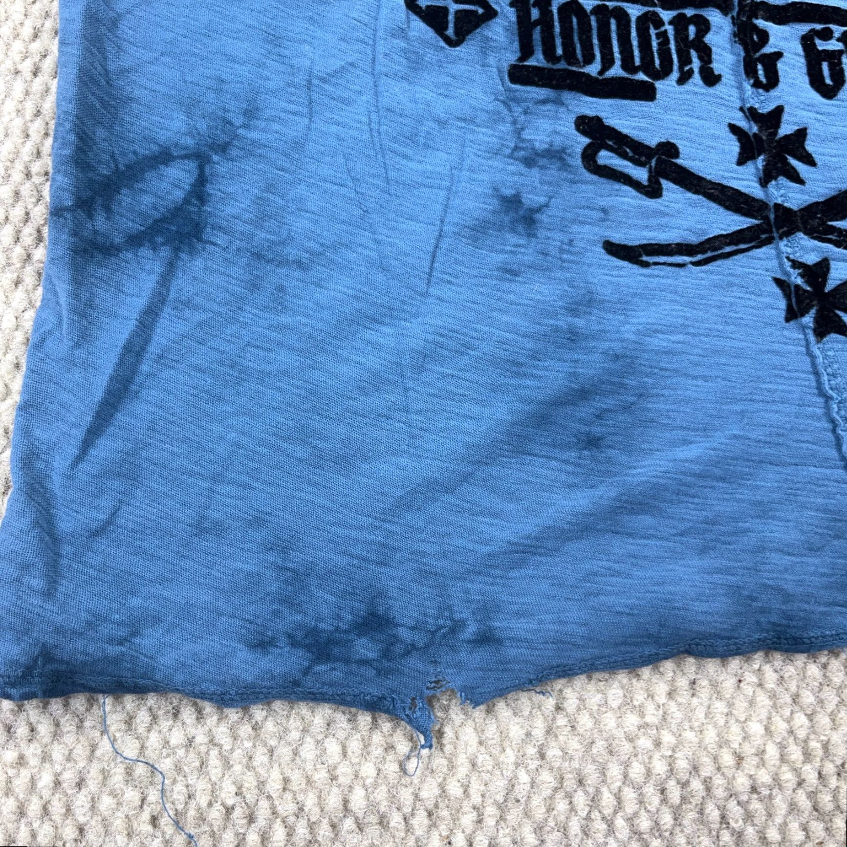 Vintage VINTAGE Raw State Men’s T-Shirt Large Blue Black Graphic Tee Short Sleeve Reversible All Seasons Guitar Skull 90s Size US L / EU 52-54 / 3 - 6 Thumbnail