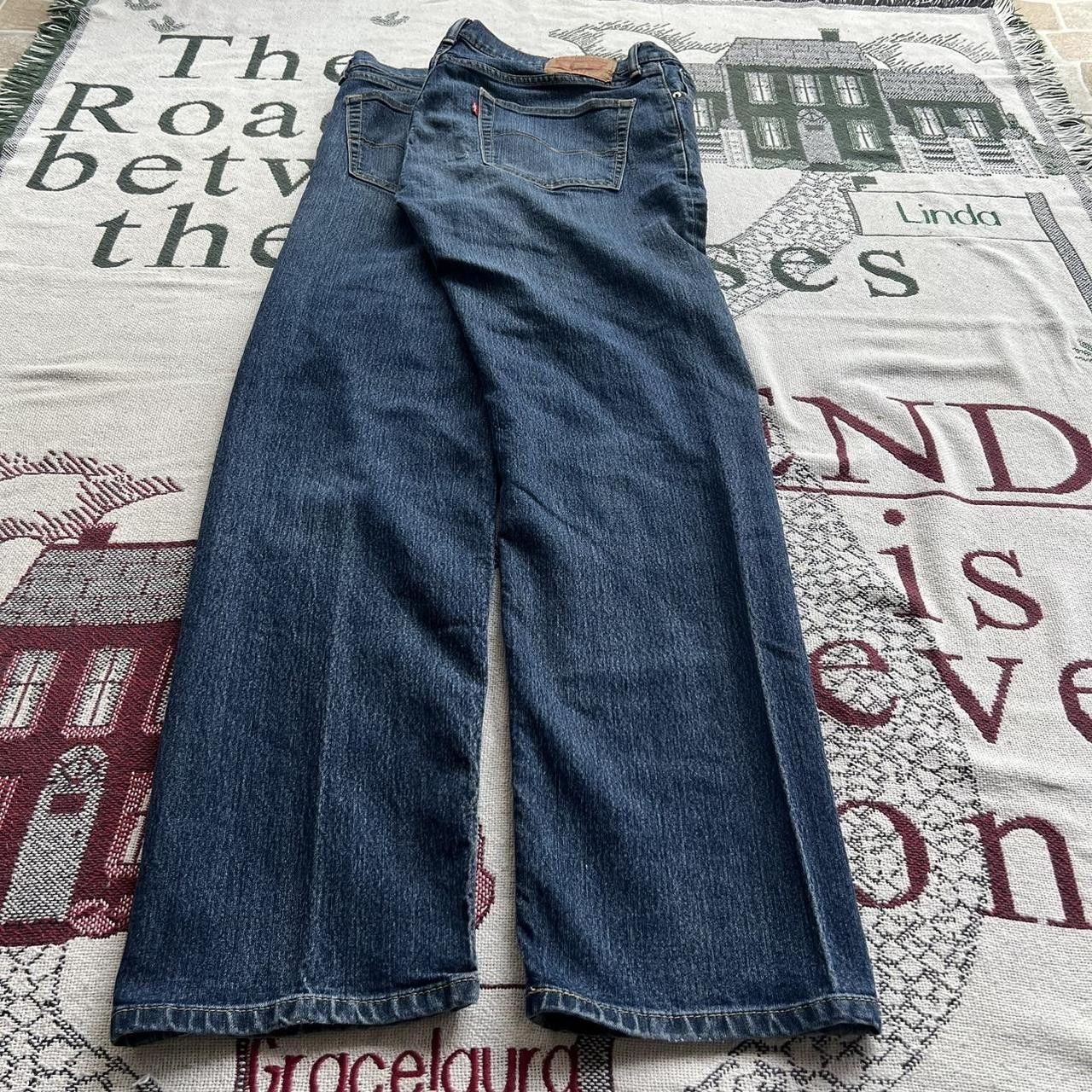 Levi's × Vintage Vintage Y2K/2000s Baggy Grunge Dark wash Levi’s Denim Jeans! Size US 36 / EU 52 - 4 Thumbnail