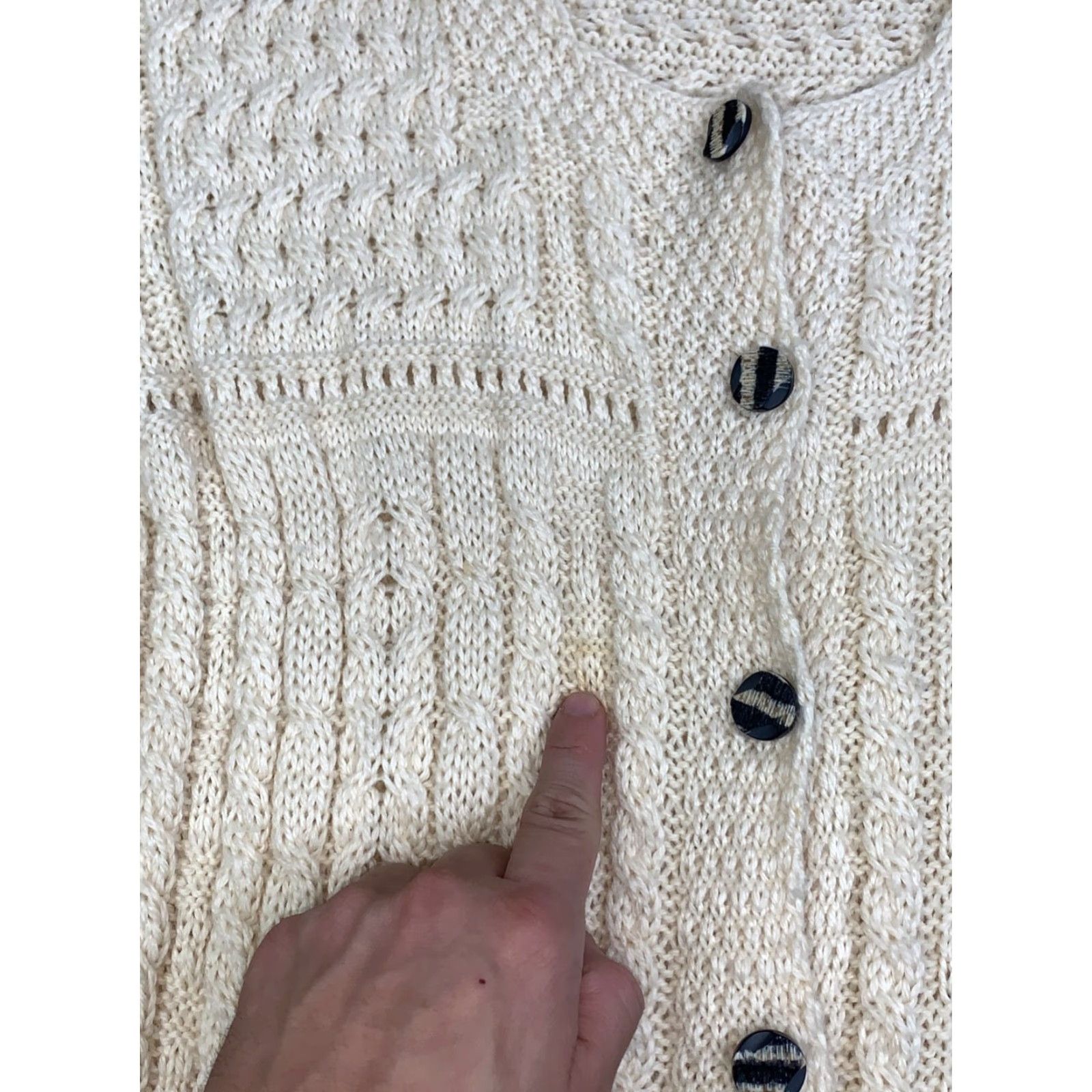 Vintage Carraig Donn Cardigan Womens M Beige Wool Knit Button Knit Casual Long Sleeve Regular Size M Cardigan Wool Beige 12412 Womens Vintage-Style? Size M / US 6-8 / IT 42-44 - 4 Thumbnail