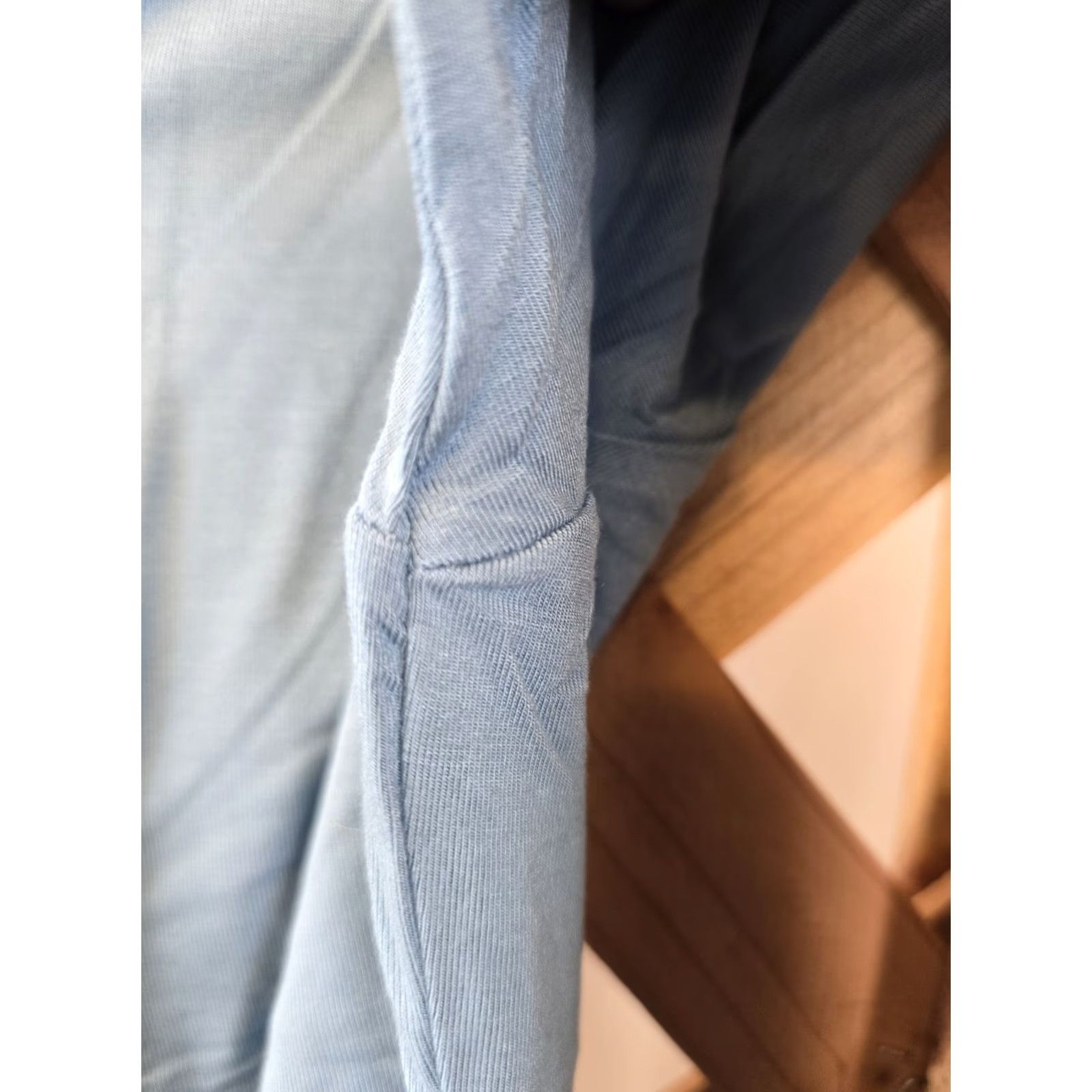 Vintage GGOV Womens Long Sleeve Crop Top Square Crewneck Top Light Blue L Size L / US 10 / IT 46 - 7 Thumbnail
