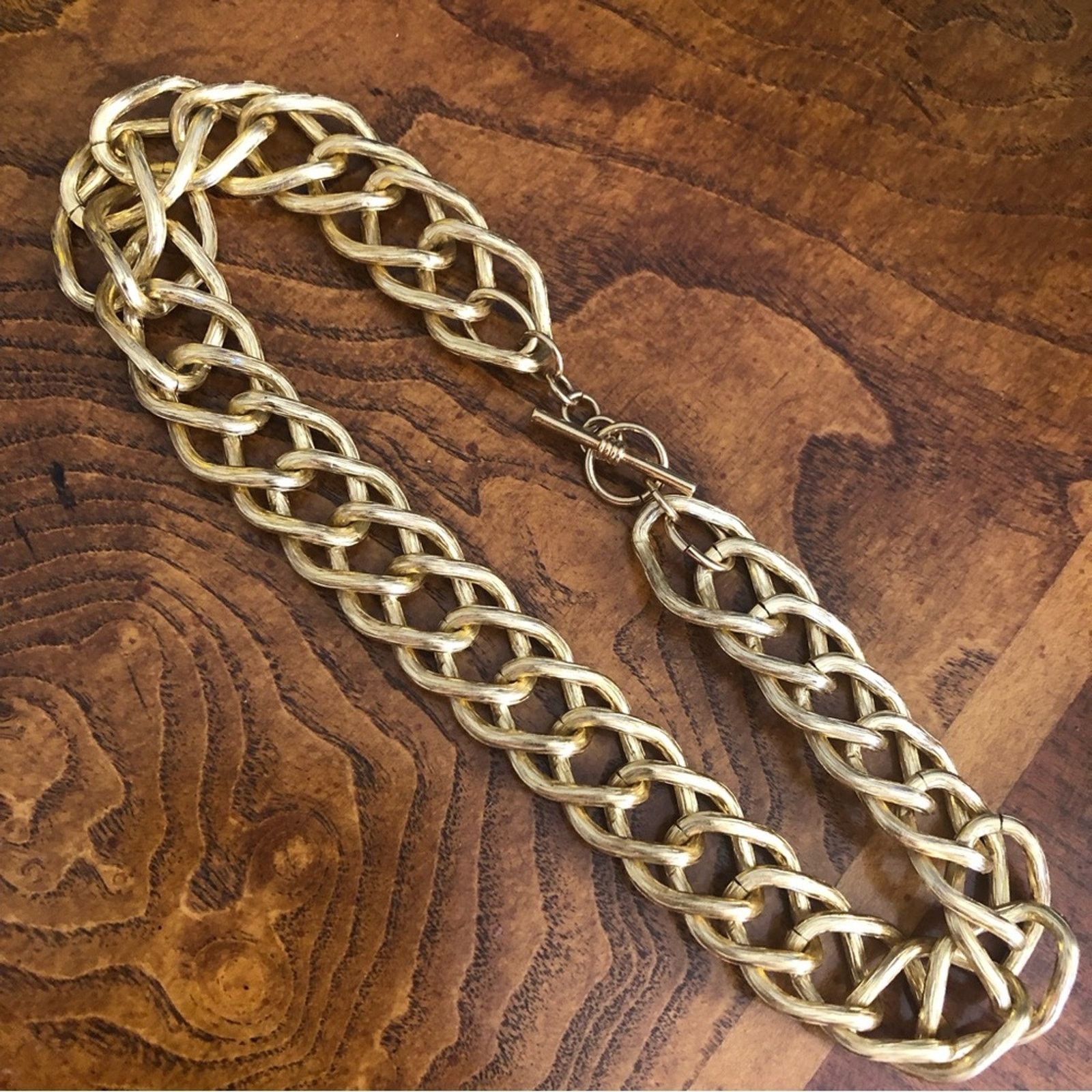 Vintage Vintage Avon gold plated chain link choker necklace Size ONE SIZE - 8 Thumbnail