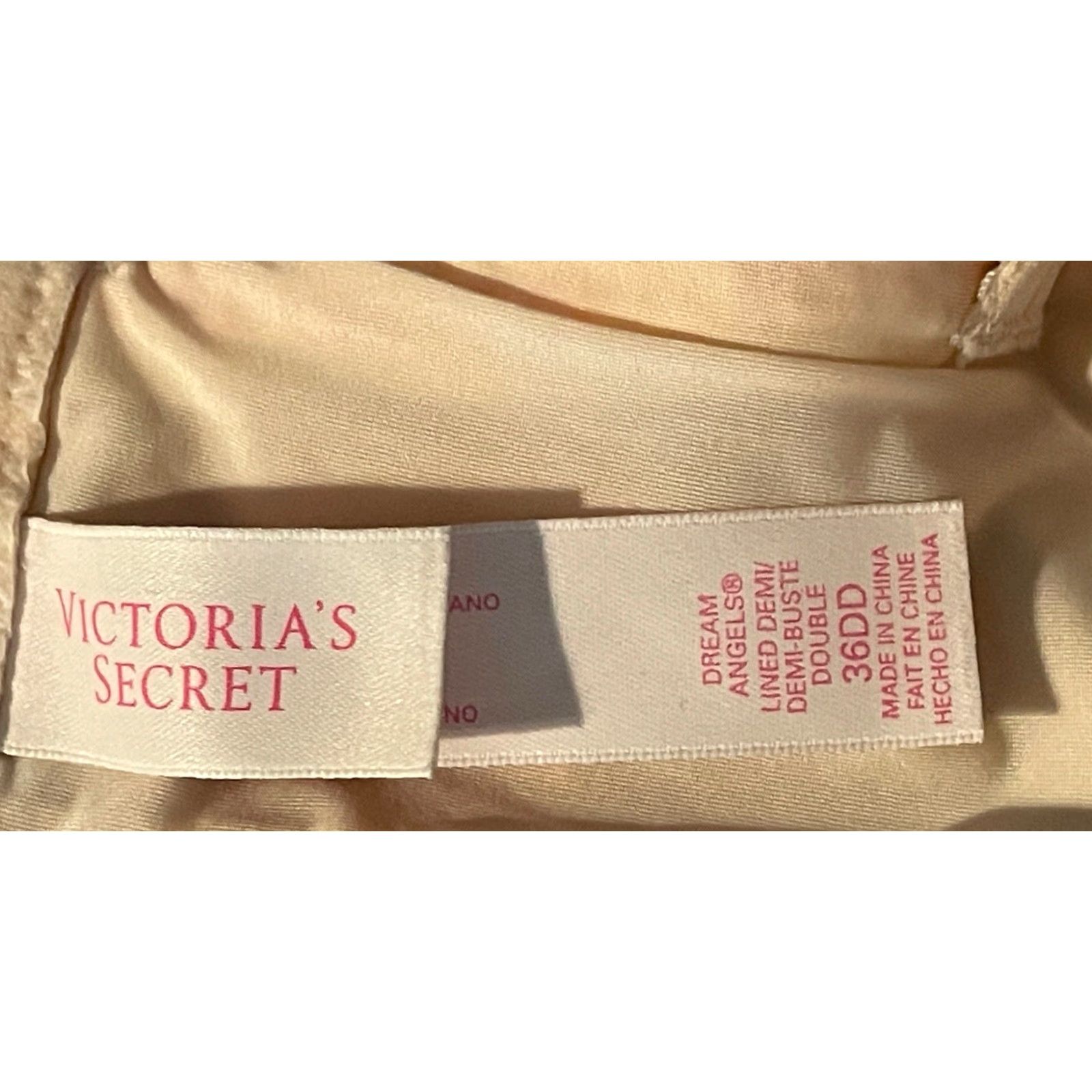 Victoria's Secret Victoria's Secret Dream Angels Bra Women 36DD Light Pink Demi Lined Underwire Womens Size ONE SIZE - 4 Thumbnail