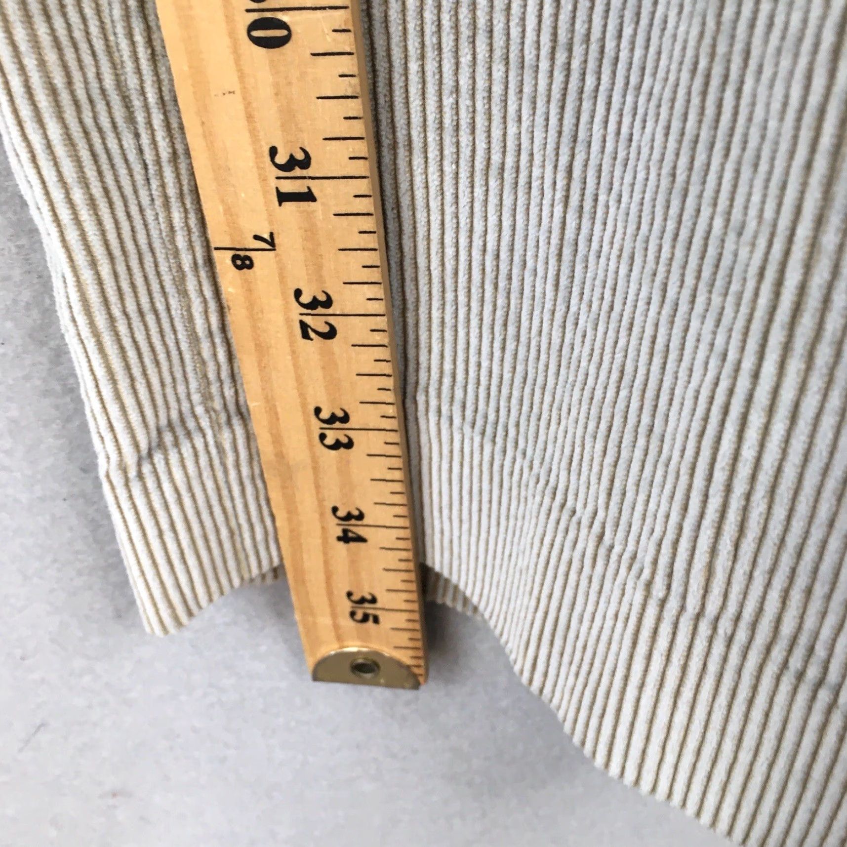 Vintage VINTAGE Bullock & Jones Pants Mens 36 Straight Leg Corduroy Grey Classic Regular Waist 36 Inseam 34 City Casual Business Travel WellMade Size US 36 / EU 52 - 5 Thumbnail