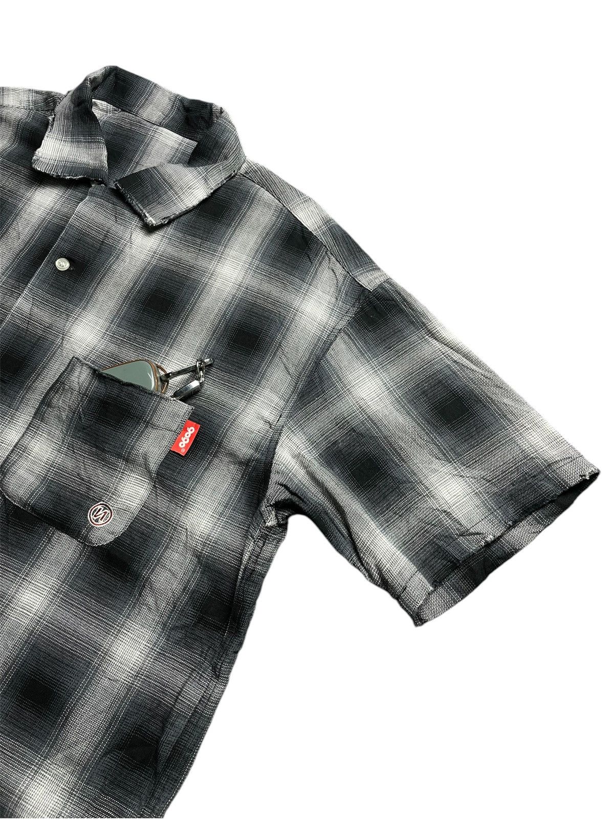 Japanese Brand Oversize Cholo Button Up Collar Shirt : 9090 Size US XXL / EU 58 / 5 - 6 Thumbnail