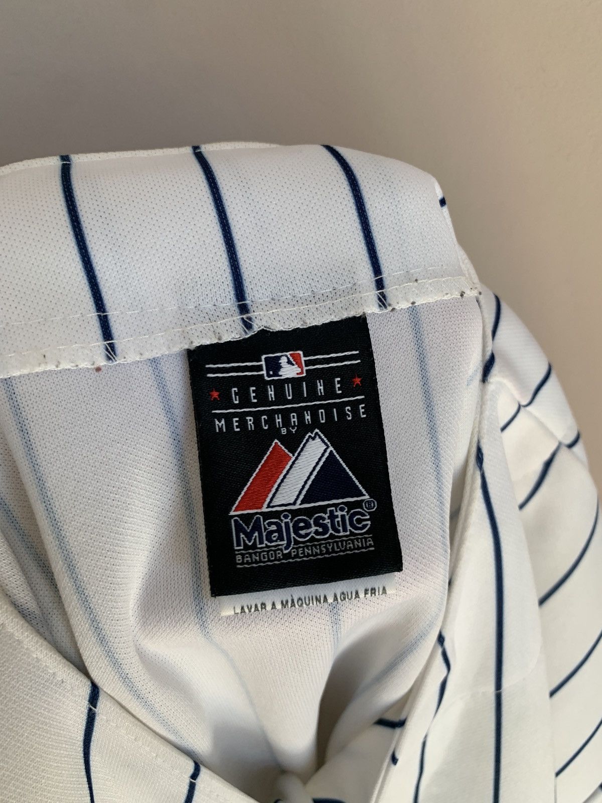 MLB New York Yankees Baseball Jersey MLB Vintage Majestic Sz L Size US L / EU 52-54 / 3 - 9 Thumbnail