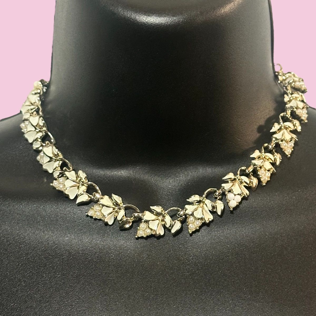 Vintage Vintage gold tone grape cluster link collar necklace Size ONE SIZE - 1 Thumbnail
