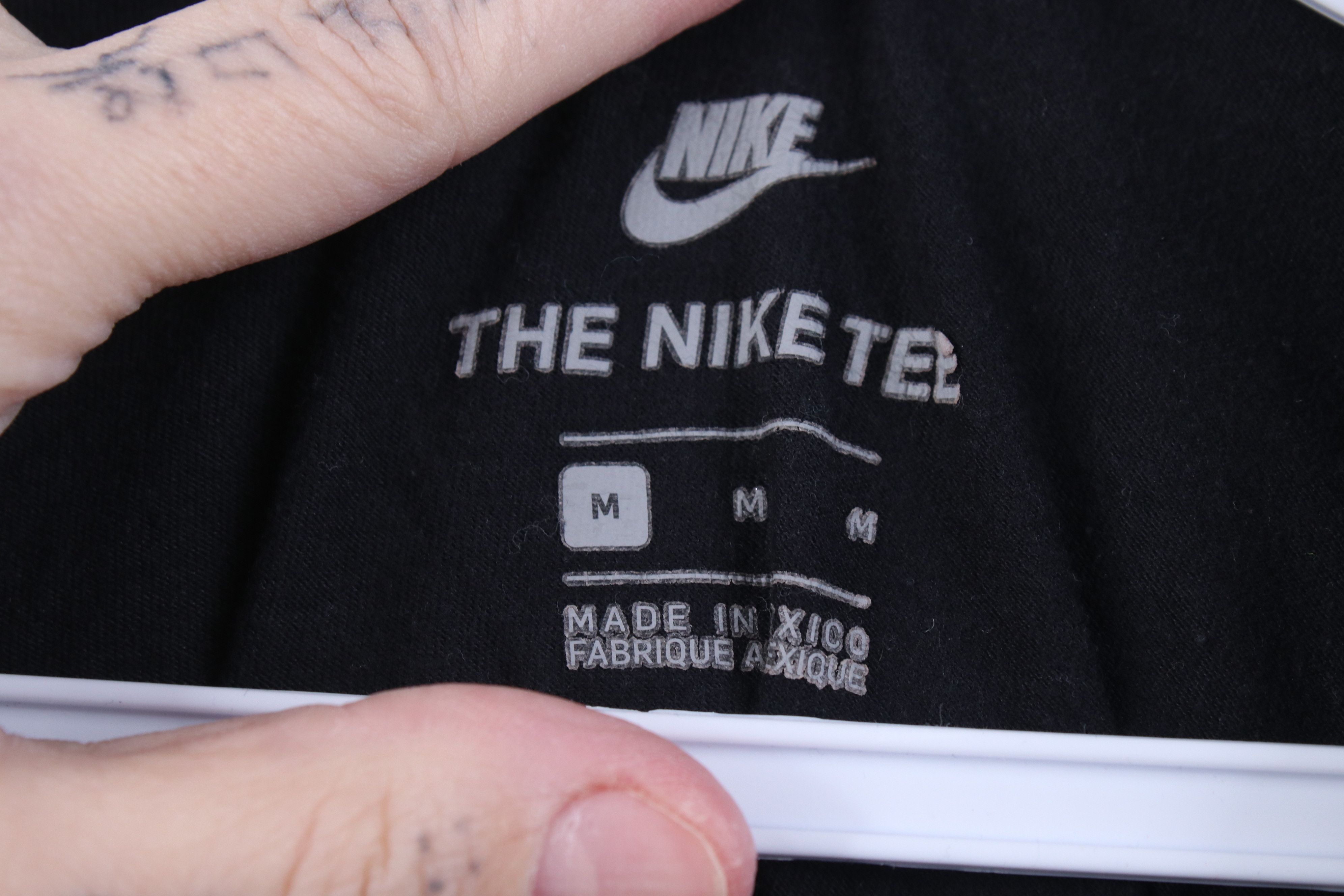 Nike Y2K Nike Spell Out Big Swoosh Chicago Short Sleeve T-Shirt Size US M / EU 48-50 / 2 - 5 Thumbnail