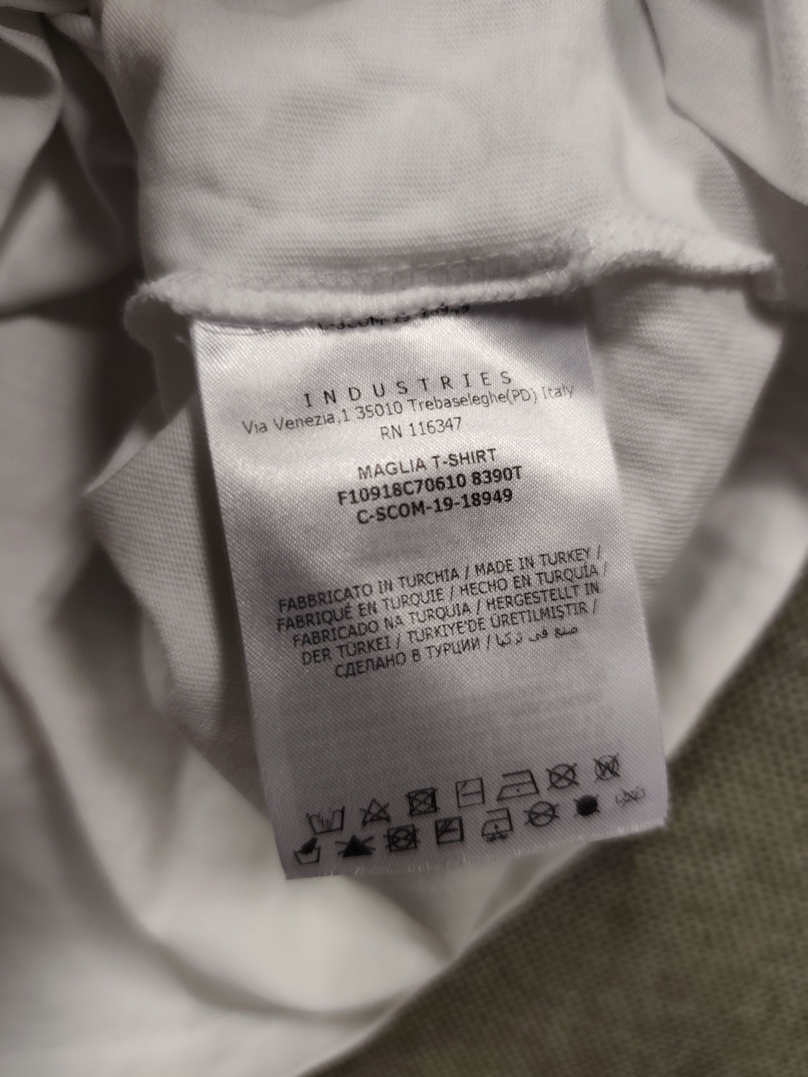 Moncler Moncler Tee Size US M / EU 48-50 / 2 - 3 Thumbnail