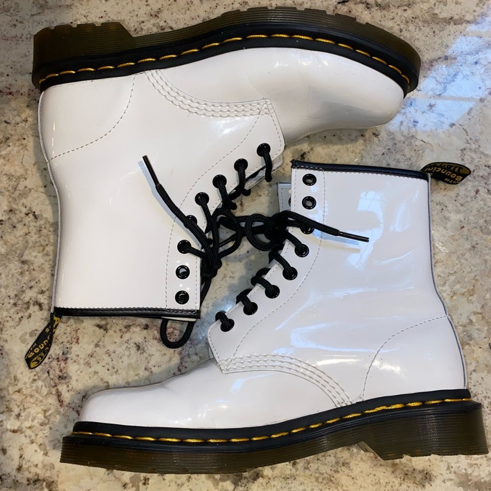Dr. Martens Doc Dr Martens $150 11821 White Gloss Boots 8 Eye Women’s 7 Size US 7 / IT 37 - 4 Thumbnail