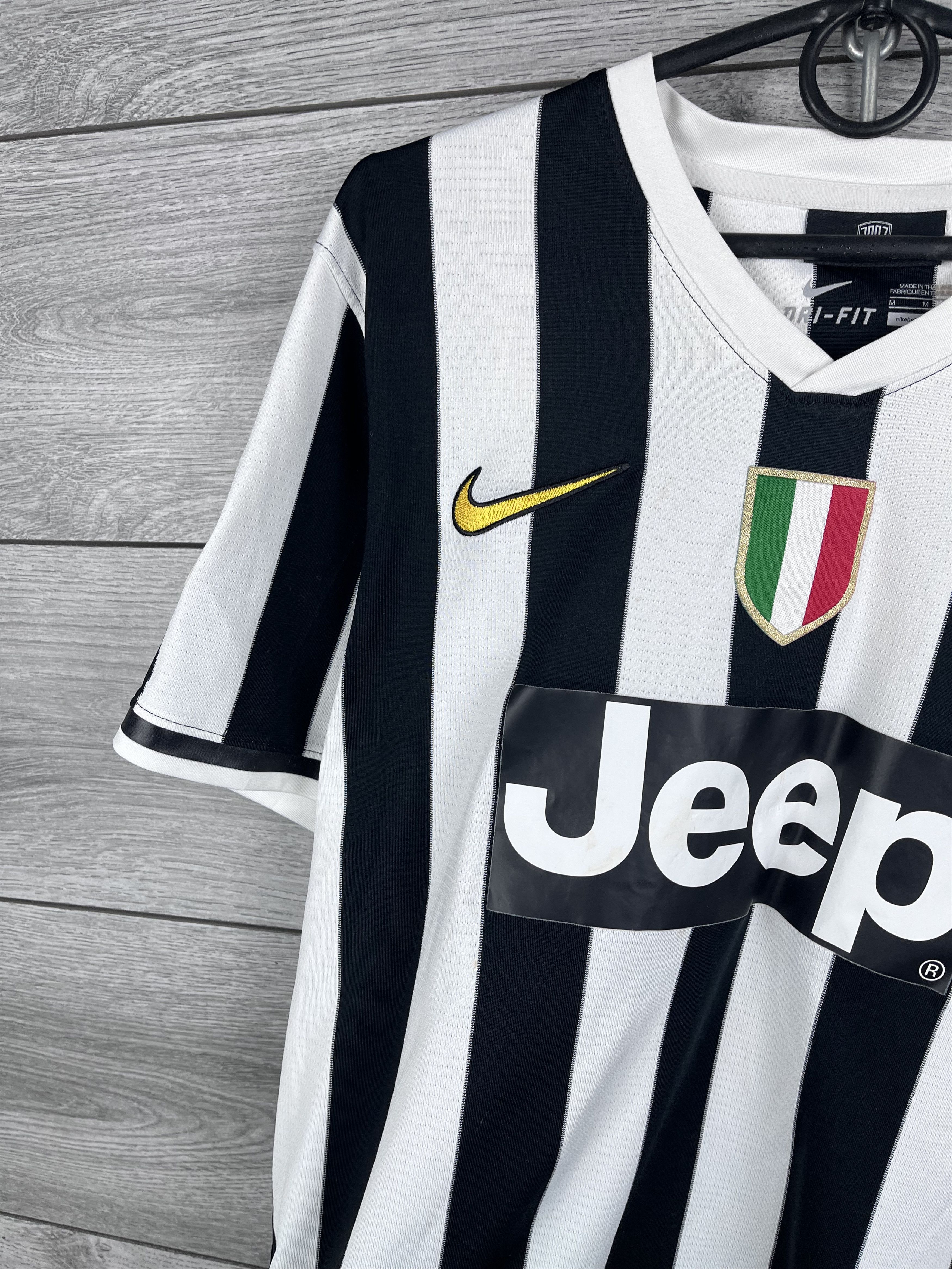 Nike Vintage men jersey Nike Fc Juventus size M Mirko Vucinic #10 Size US M / EU 48-50 / 2 - 3 Thumbnail