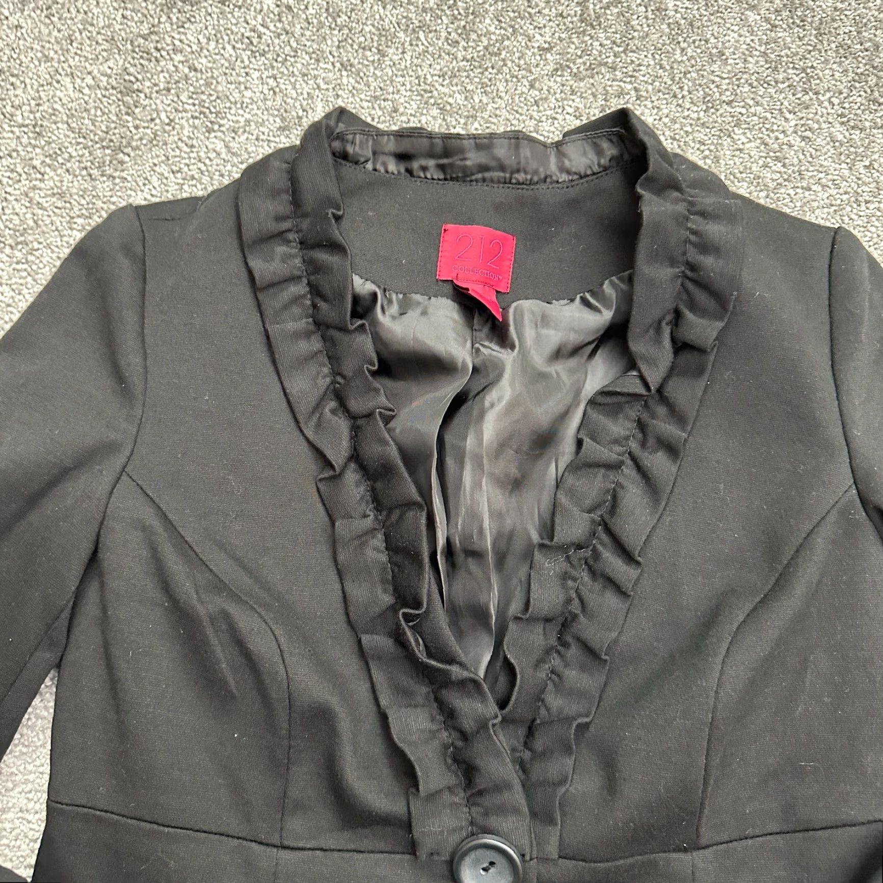 Vintage 212 Collection Blazer Jacket Womens 4 Black Single-Breasted Ruffles Lined Work Size S / US 4 / IT 40 - 3 Thumbnail