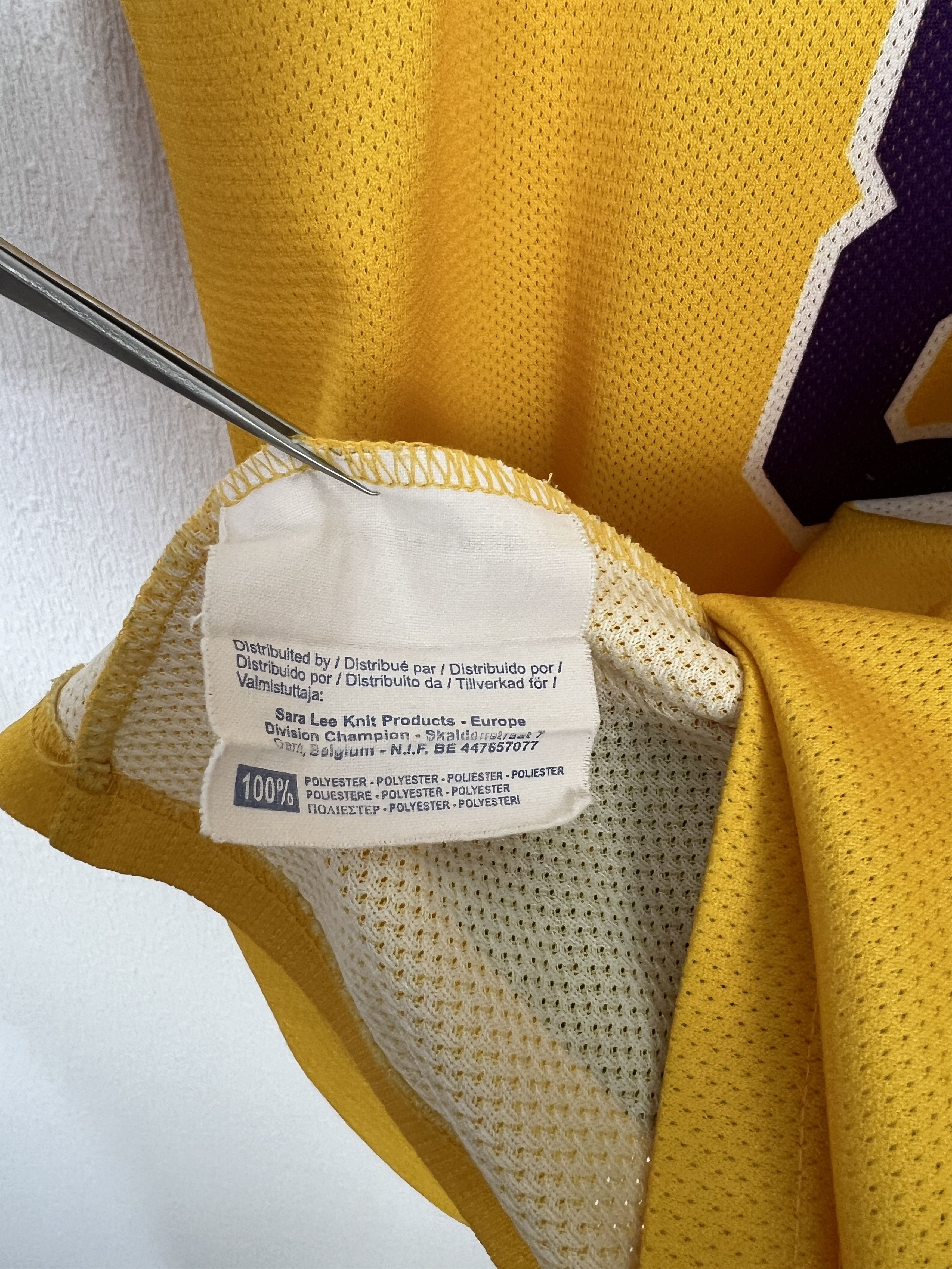 Champion Vintage Los Angeles Lakers NBA #8 Bryant GOAT Jersey Tee Size US M / EU 48-50 / 2 - 8 Thumbnail