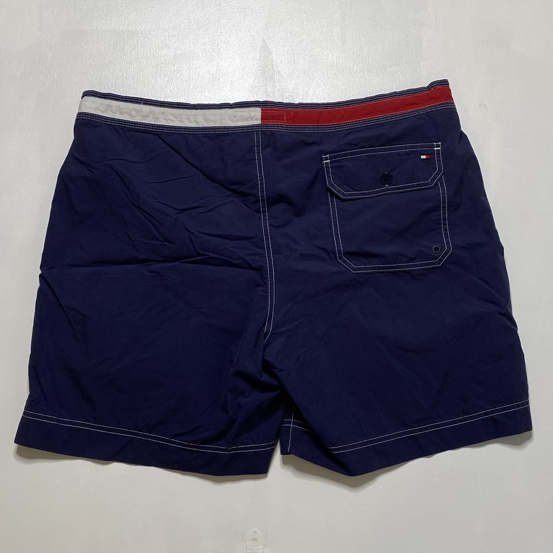 Tommy Hilfiger Vintage Tommy Hilfiger Swim Trunks Mens XL Logo Sport Size US 37 - 4 Thumbnail