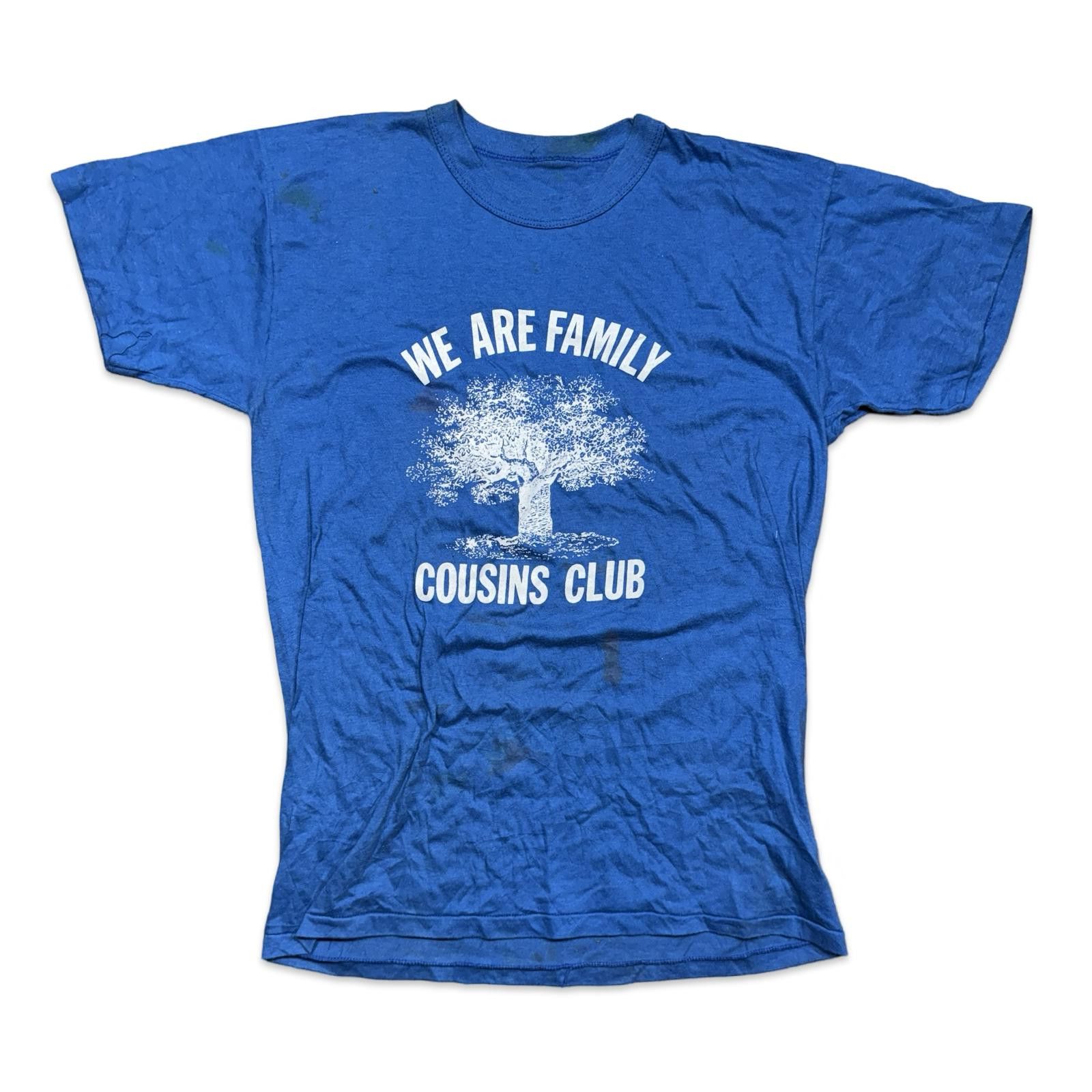 Designer Vintage We Are Family Cousins Club 80s T-Shirt Size US L / EU 52-54 / 3 - 1 Thumbnail