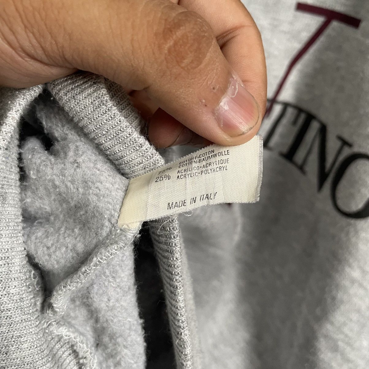 Valentino Vintage Valentino Sweatshirt Size US XL / EU 56 / 4 - 4 Thumbnail