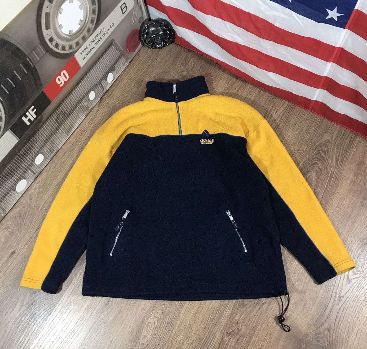 Adidas × Vintage Vintage Adidas Equipment Fleece Sherpa Size US L / EU 52-54 / 3 - 1 Thumbnail