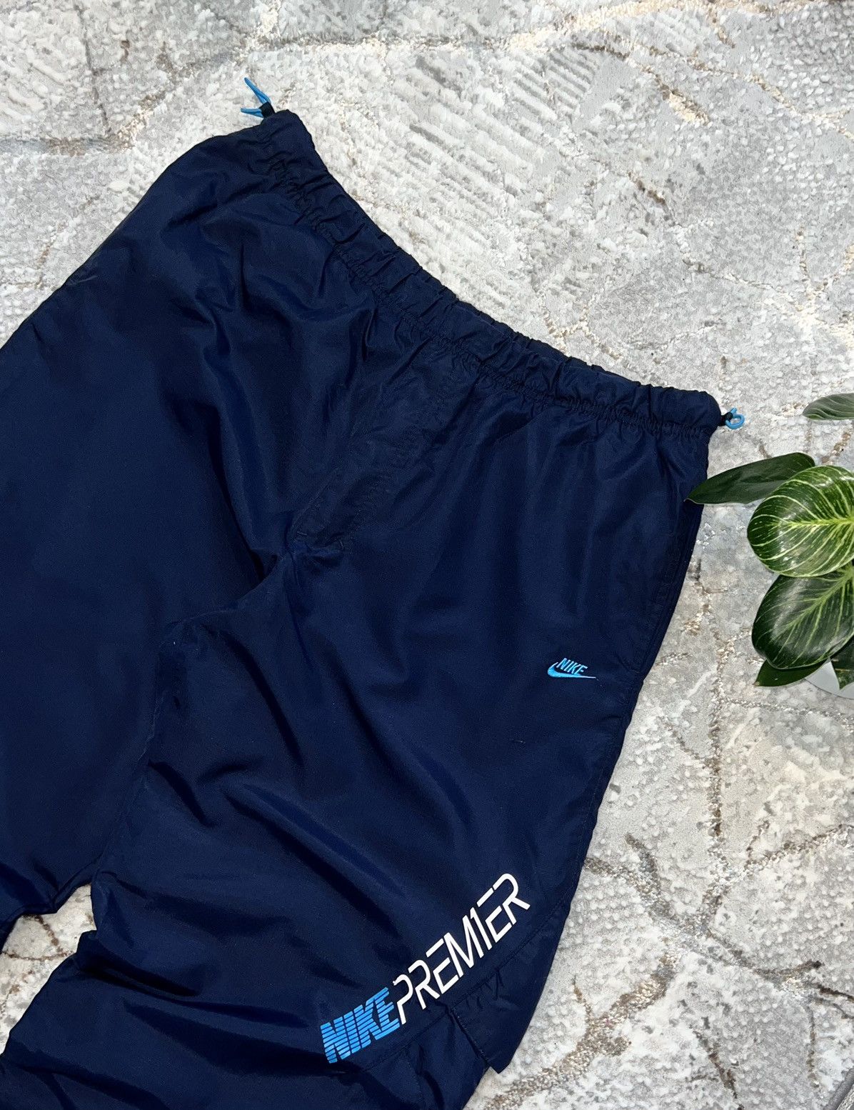 Nike × Vintage NIKE 00S VINTAGE 🦍 NYLON SWEATPANTS Y2K JOGGERS Size US 35 - 2 Thumbnail
