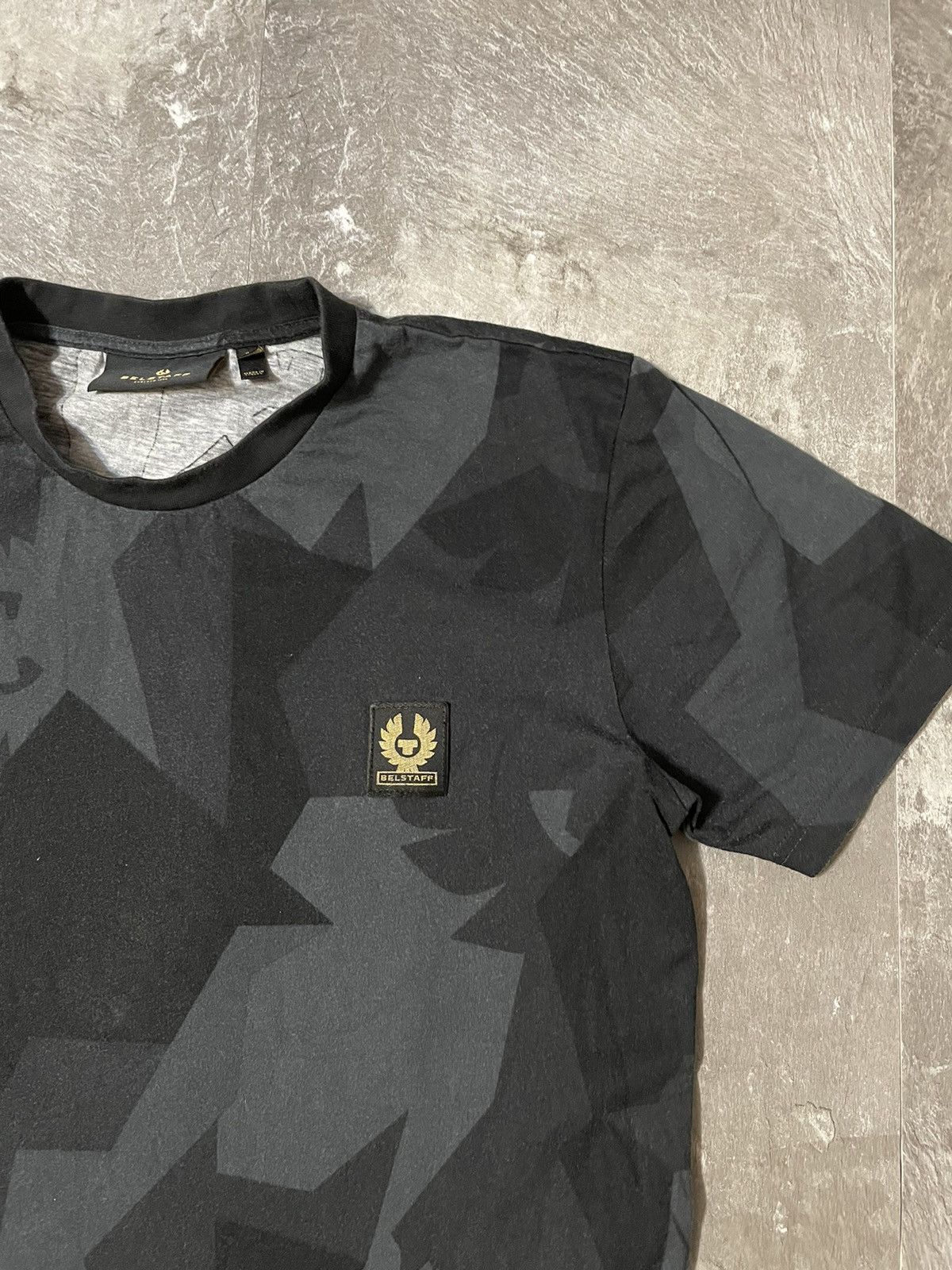 Belstaff Vintage Belstaff T Shirt Size S 90s Streetwear Y2K Monogram Size US M / EU 48-50 / 2 - 2 Thumbnail