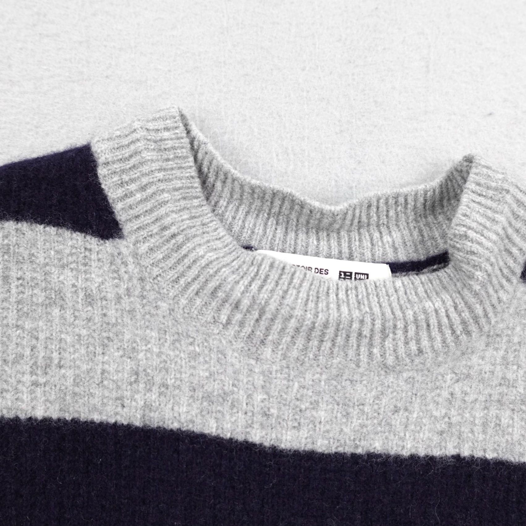 Uniqlo Uniqlo Comptoir Des Cotonniers Sweater Womens Small Gray Navy Wool Pullover Size S / US 4 / IT 40 - 2 Thumbnail