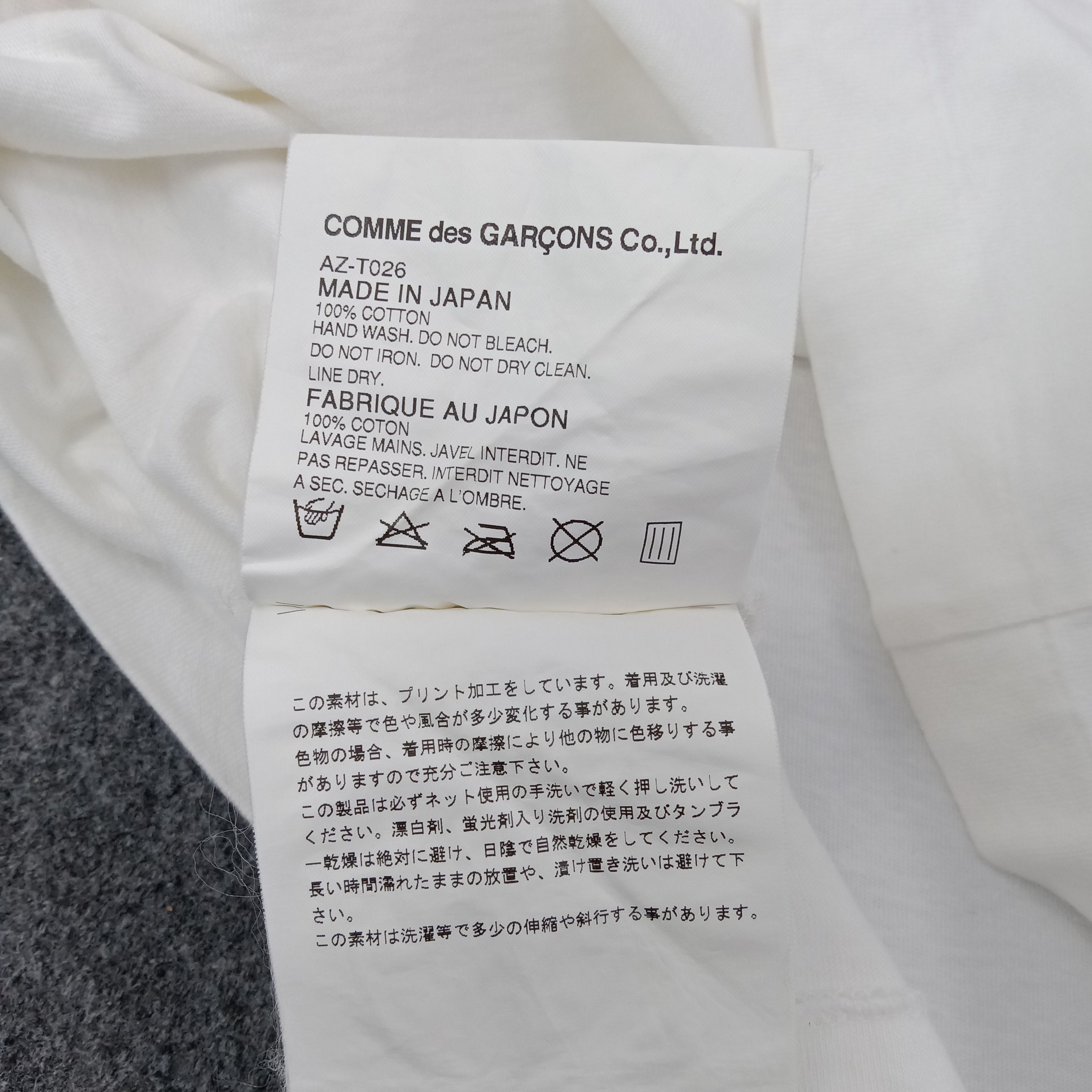Comme des Garcons PLAY Comme Des Garcons PLAY Japan Tshirt C259N48 Size US M / EU 48-50 / 2 - 7 Thumbnail