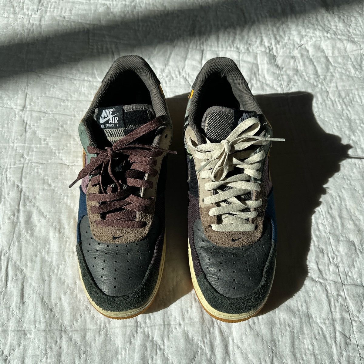 Nike × Travis Scott Travis Scott x Nike Air Force 1 “Cactus Jack” Size US 11 / EU 44 - 4 Thumbnail