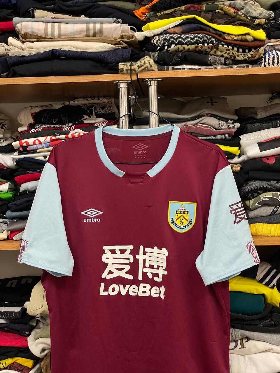 Other Umbro West Ham United Soccer Jersey Size US XL / EU 56 / 4 - 2 Thumbnail