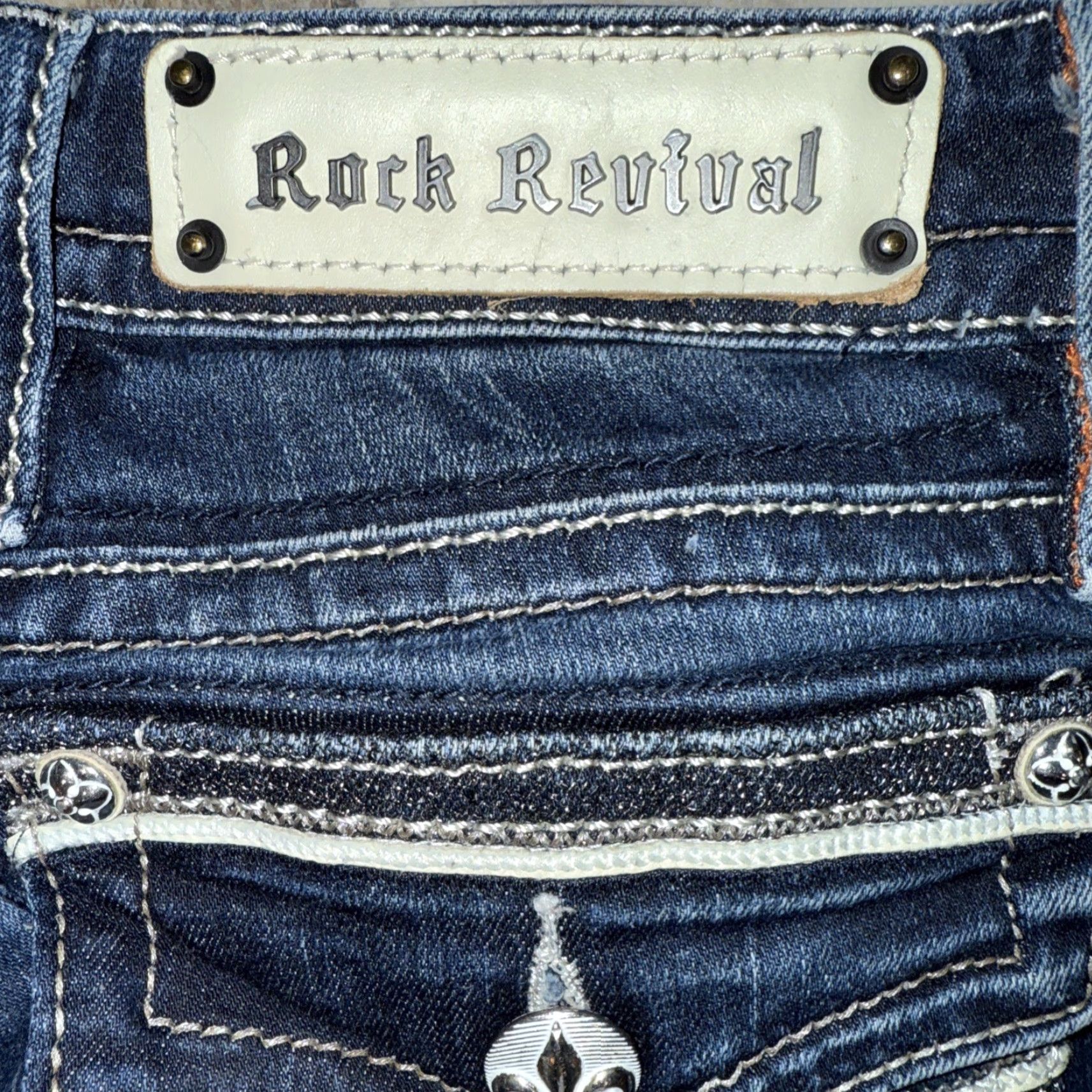 Vintage Rock Revival Jeans Women's 26 Blue Flo Easy Skinny Bling Denim Flap Pocket Y2K Size 26" / US 2 / IT 38 - 3 Thumbnail