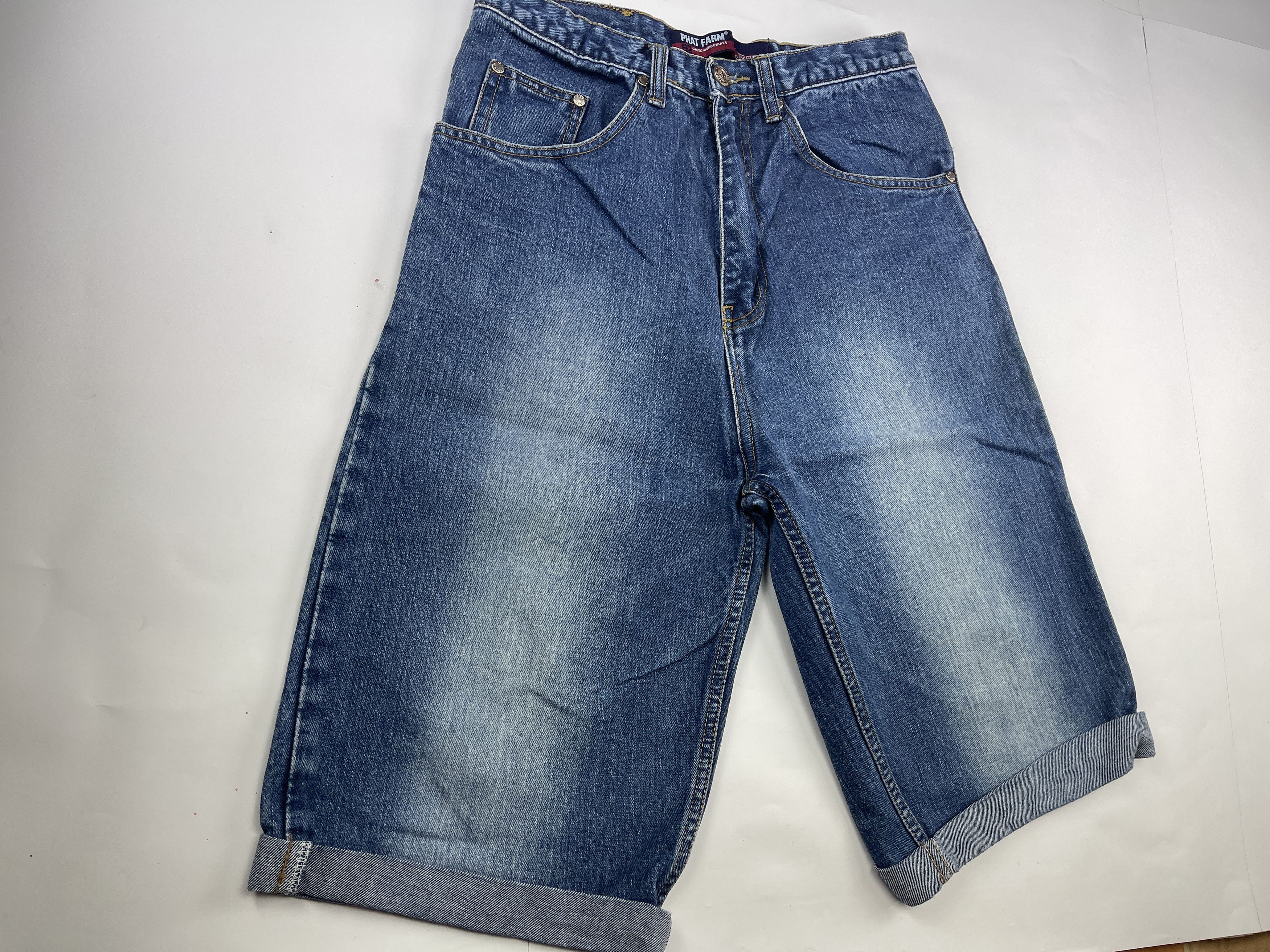 Phat Farm Phat Farm shorts, vintage hip hop baggy jeans, 90s size W 28 Size US 28 / EU 44 - 7 Thumbnail