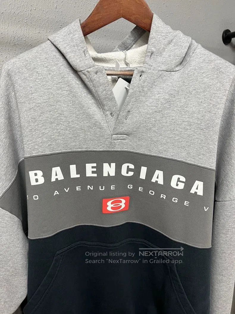 Balenciaga Balenciaga Colorblock Hooded Sweatshirt. Size US S / EU 44-46 / 1 - 3 Thumbnail