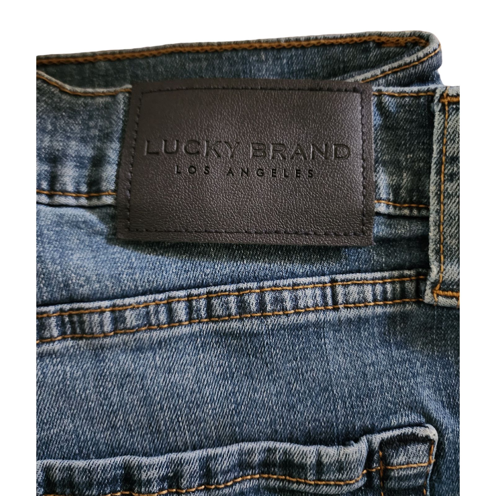 Lucky Brand Lucky Brand men skinny blue jeans 36W 32L Size US 36 / EU 52 - 4 Thumbnail