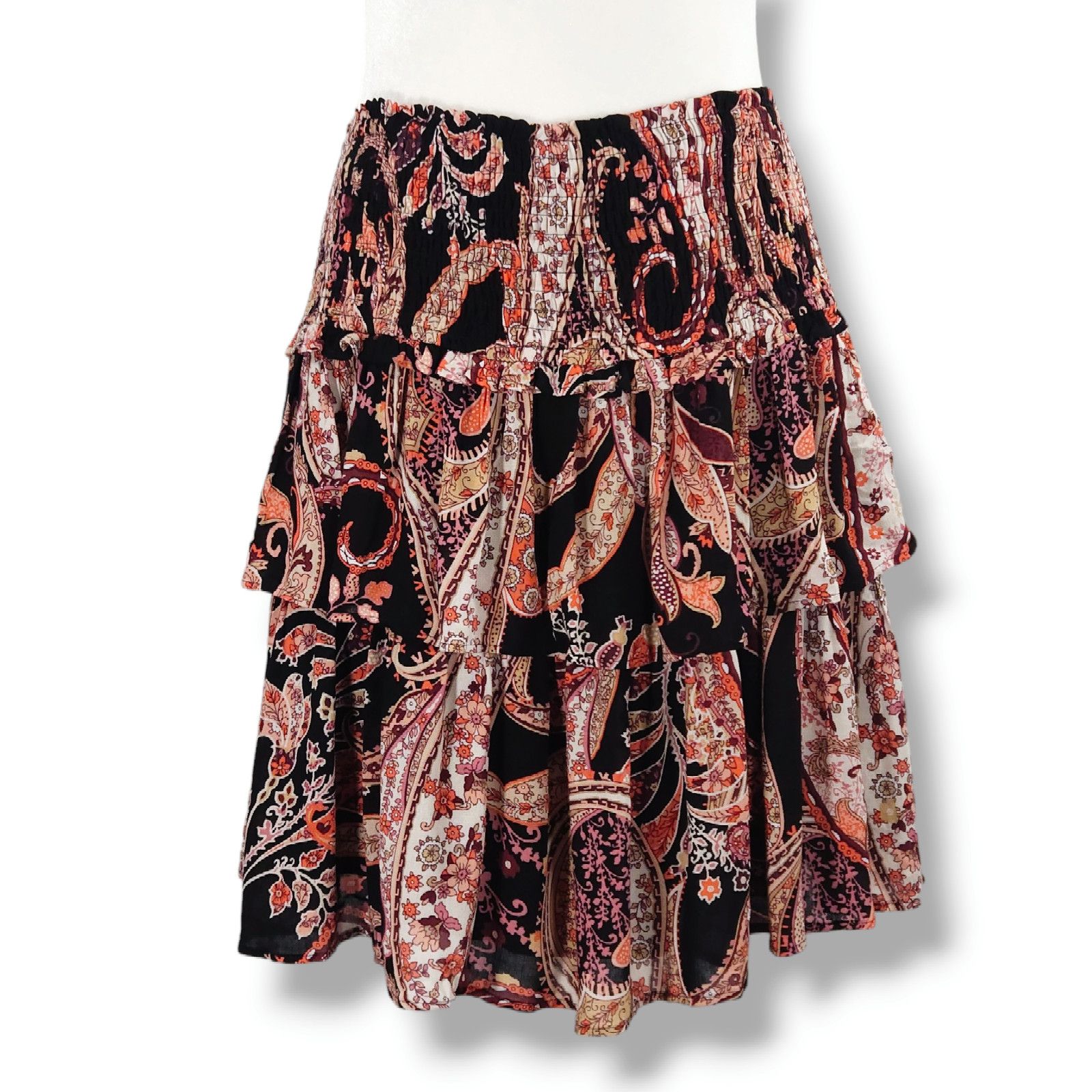 Anthropologie NWT Anthropologie Myla Tiered Mini Skirt Sz. XS [0-2] Wine Size 25" / US 0 / IT 36 - 3 Thumbnail