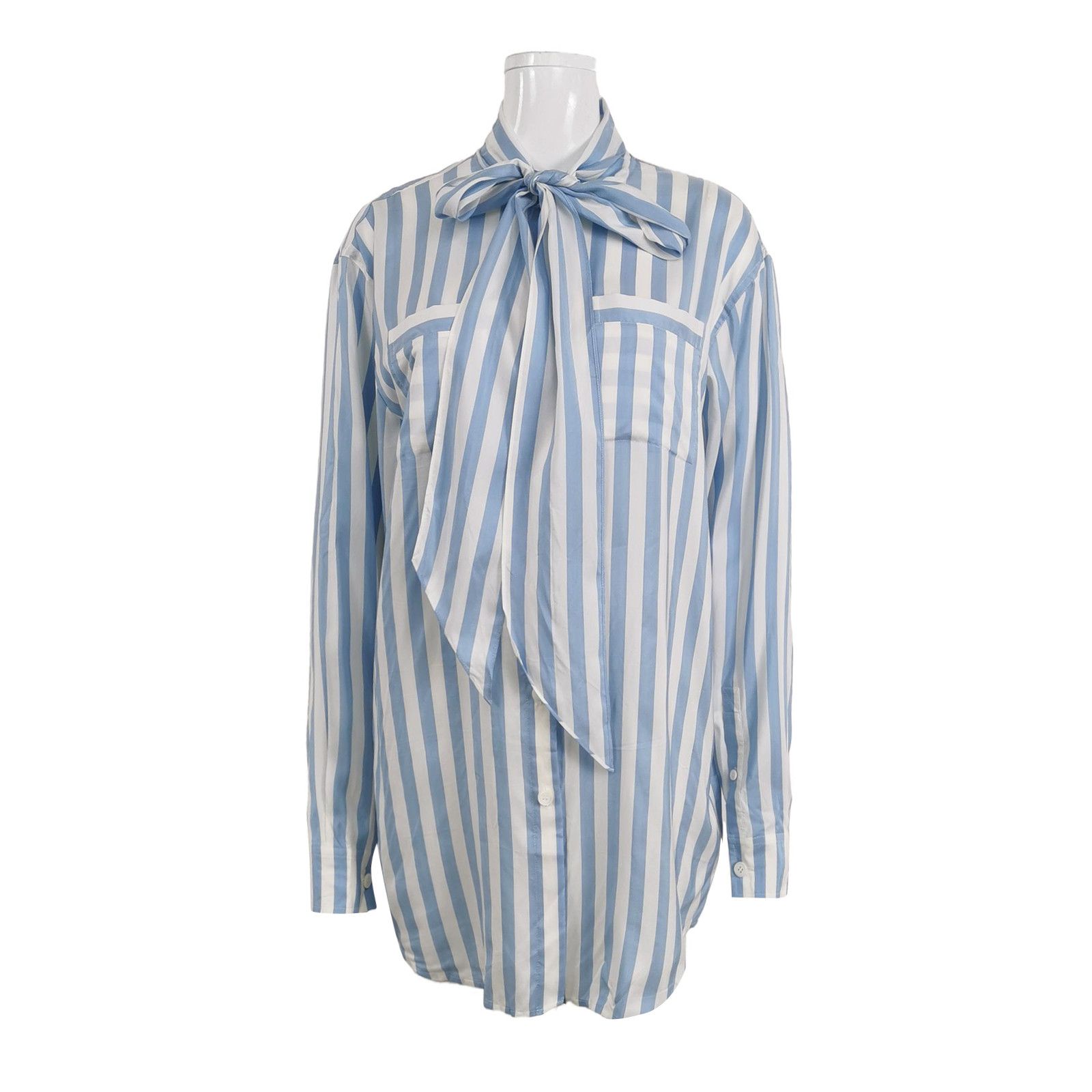 Burberry Burberry Women s Button Ups Size S / US 4 / IT 40 - 1 Thumbnail