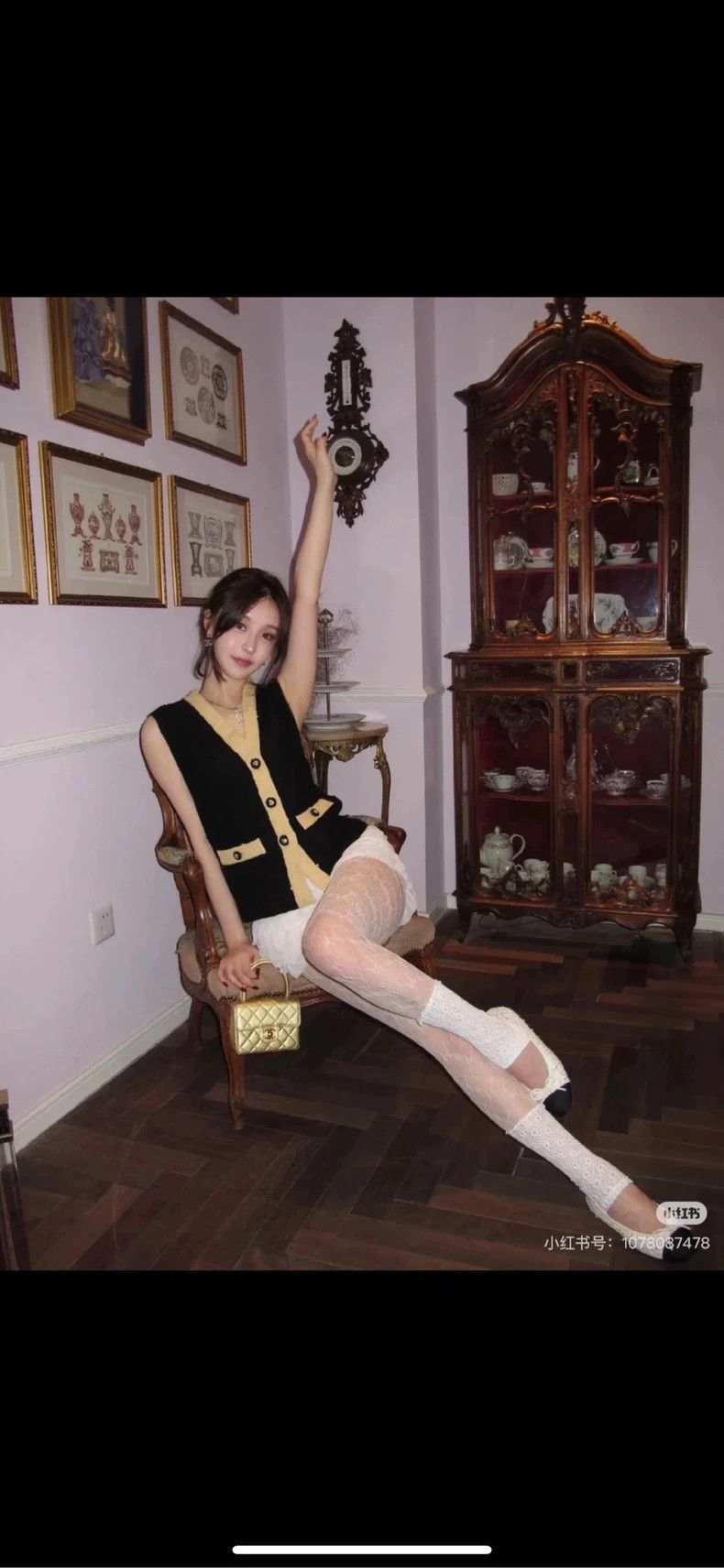 Chanel Chanel Black and yellow color-blocked lion buckle knitted v Size XXS / US 00 / IT 34 - 5 Thumbnail
