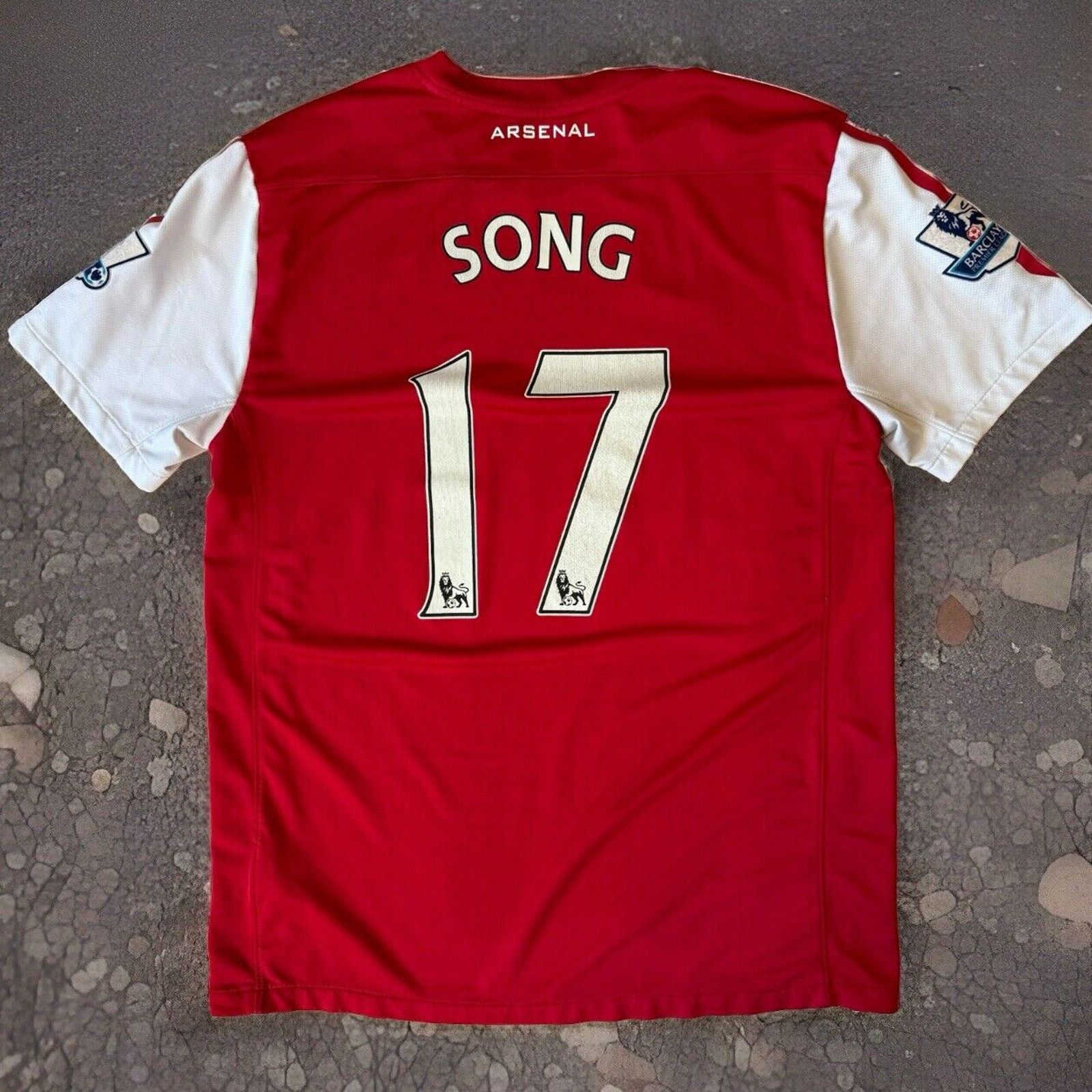 Arsenal Alex Song Jersey Large Red White Nike Soccer