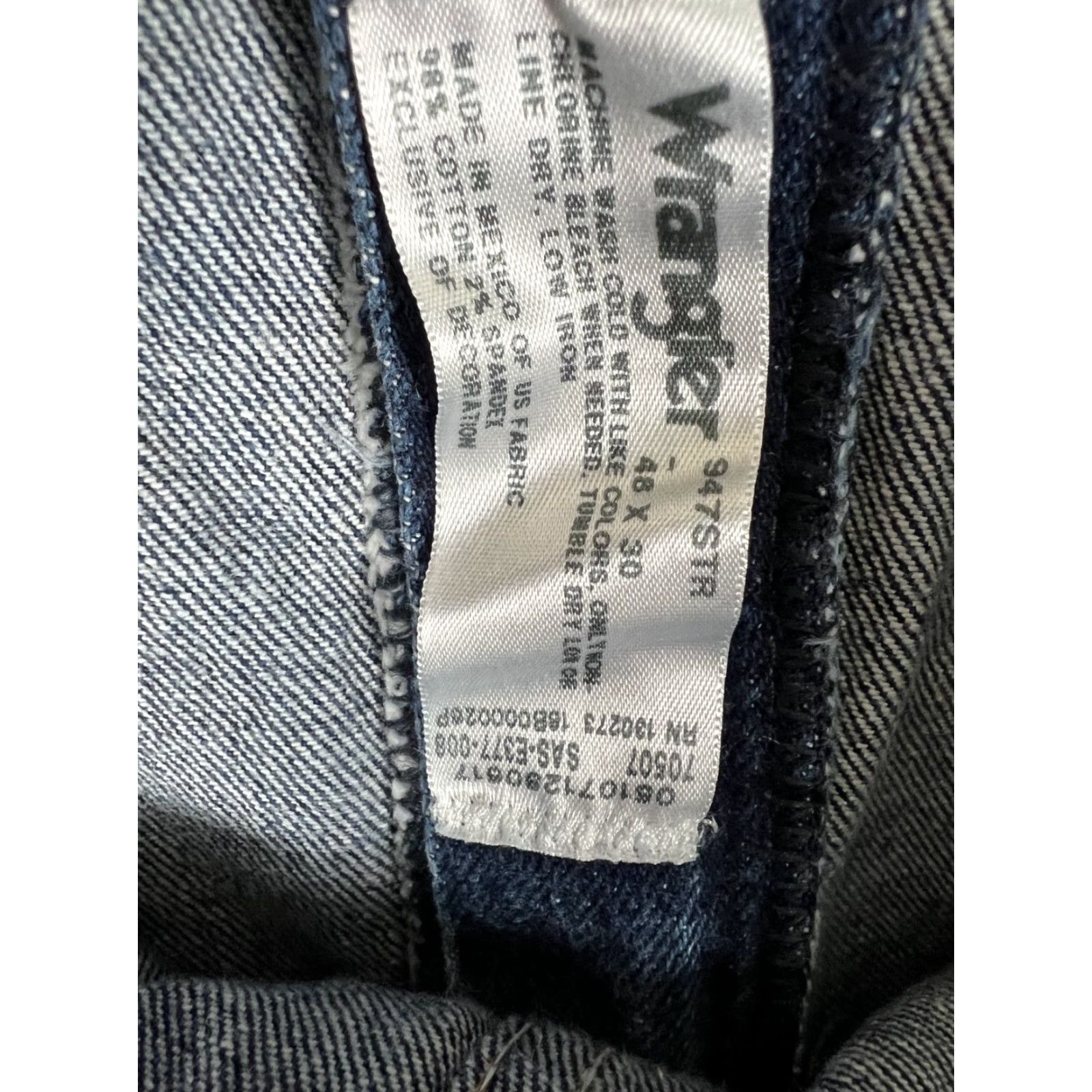 Wrangler VINTAGE Wrangler Jeans Regular Fit Cowboy Blue Denim 44x30 Mens Pants Cowboy Western 5-Pocket Blue Jeans Size US 44 / EU 60 - 6 Thumbnail