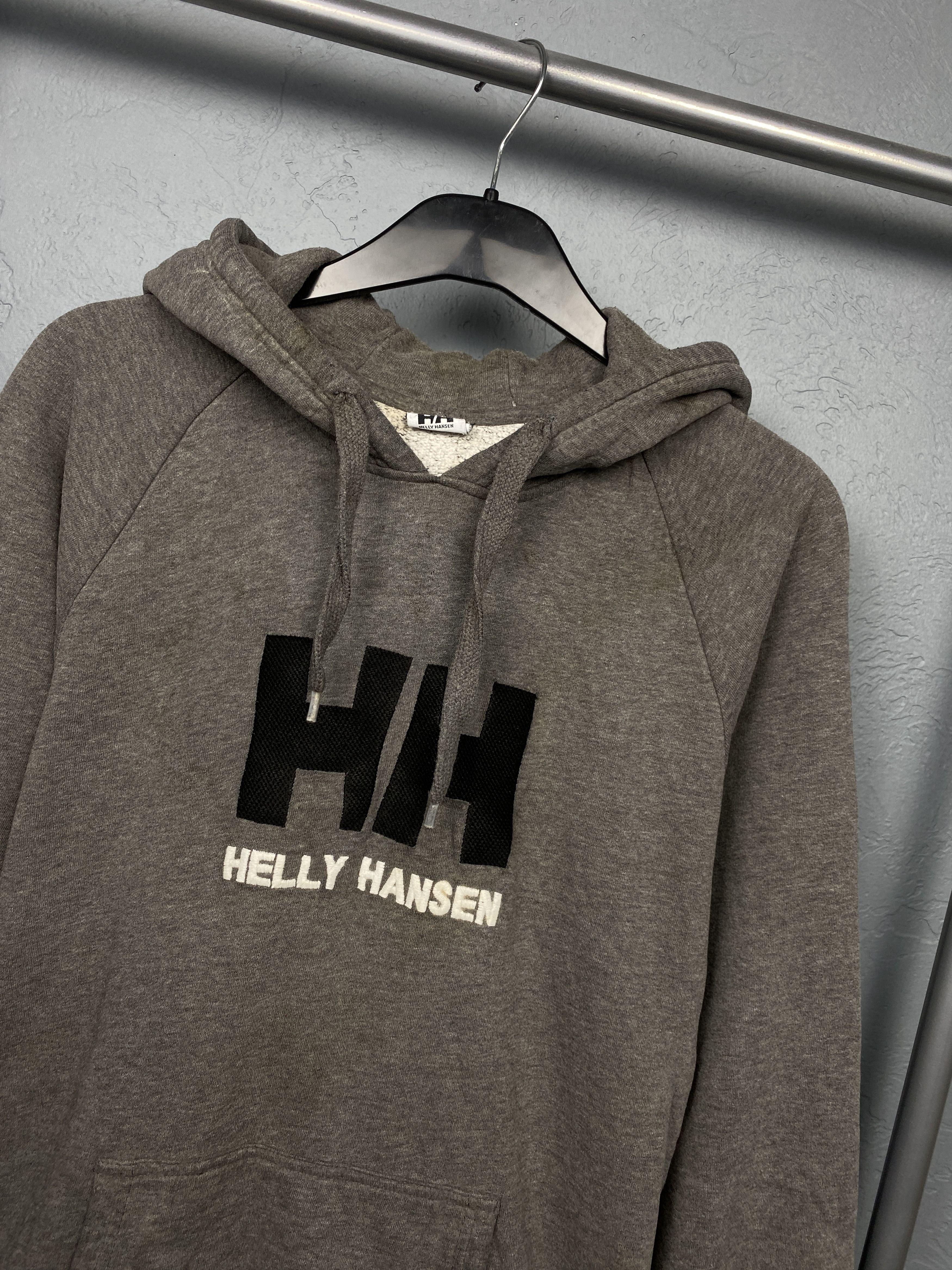 Helly Hansen Helly Hansen Vintage Mens Big Logo Hoodie Size US L / EU 52-54 / 3 - 2 Thumbnail