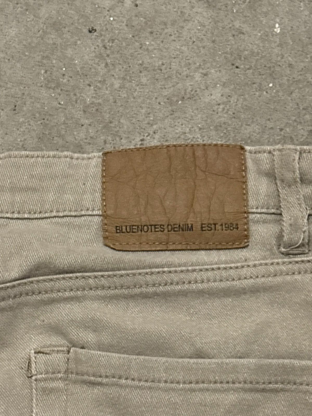 Vintage Vintage Y2K Bluenotes Men's Denim Beige Skinny Fit Shorts Size US 34 / EU 50 - 8 Thumbnail