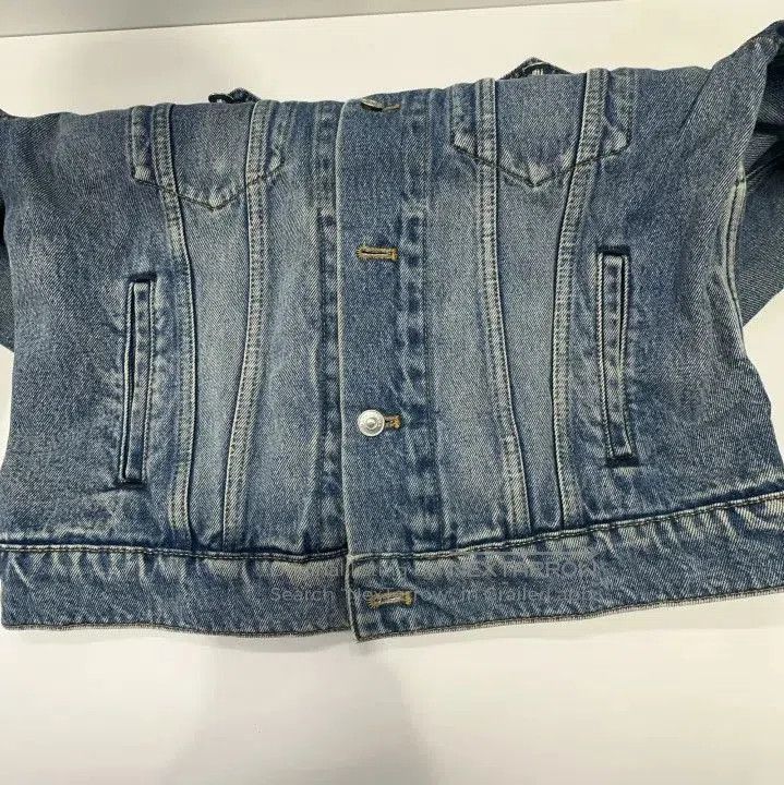 Balenciaga Balenciaga Casual Fashion Solid Color Denim Jacket. Size US L / EU 52-54 / 3 - 7 Thumbnail