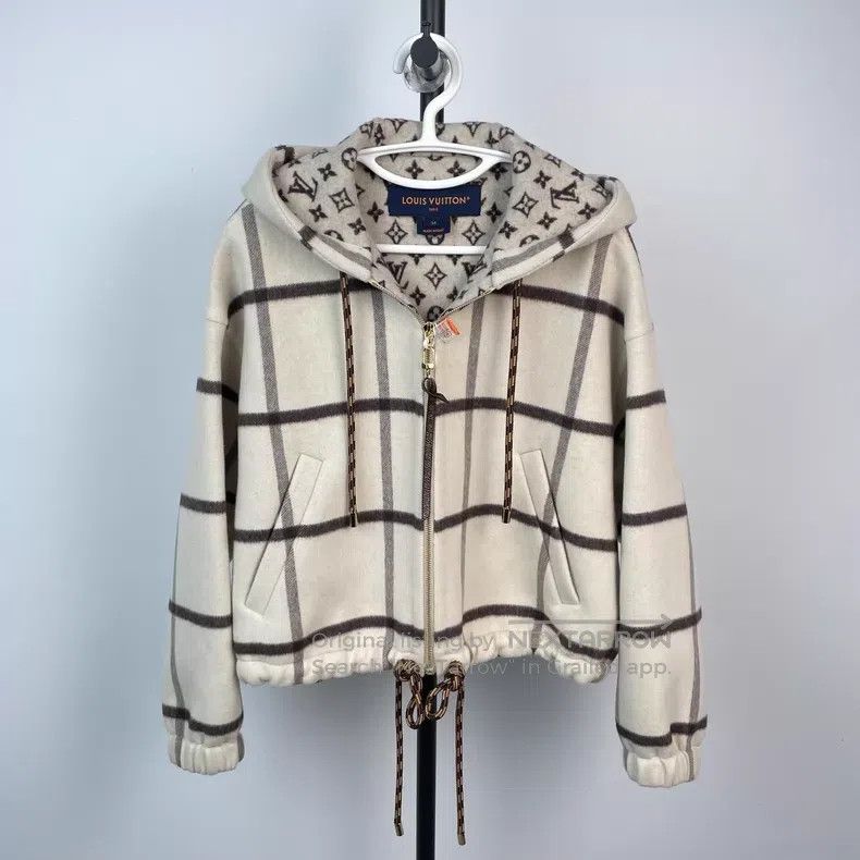 Louis Vuitton Louis Vuitton SS26 Women's SKI Ski Collection Fabric Plaid Size XXS / US 00 / IT 34 - 1 Thumbnail