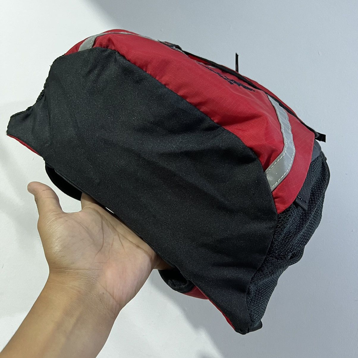 Jack Wolfskin × Vintage VINTAGE SS1995 JACK WOLFSKIN HIP HUGGER LUMBAR WAISTBAG Size ONE SIZE - 5 Thumbnail