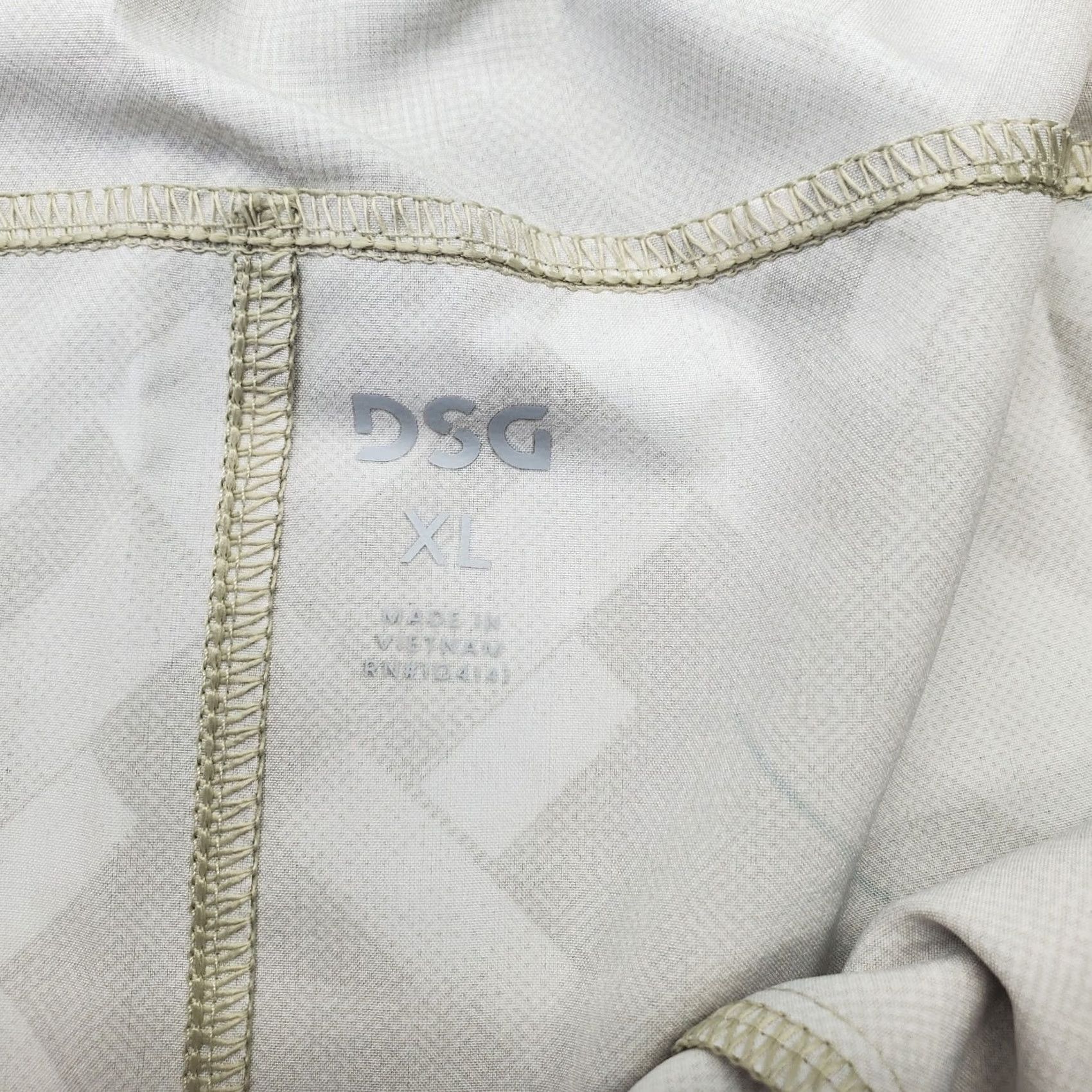 Vintage DSG Men's XL Tan 6" Agility Shorts Regular Fit Drawstring Inseam 6.25" Athletic Activewear Pockets Geometric 6" Inseam Size US 36 / EU 52 - 6 Thumbnail