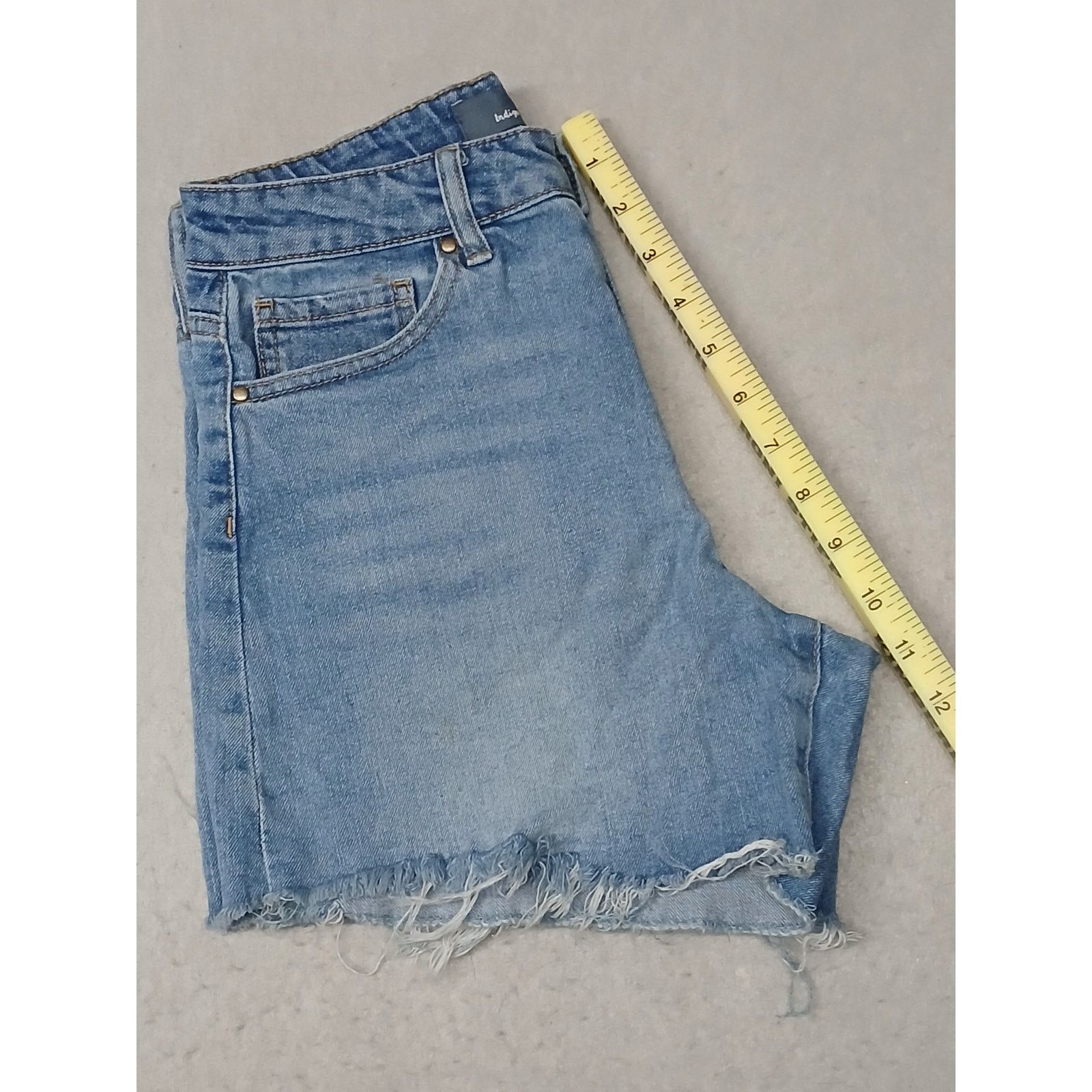 Other Indigo Rising (5/27) Women's Cut Off Blue Denim Shorts Size 26" / US 2 / IT 38 - 5 Thumbnail