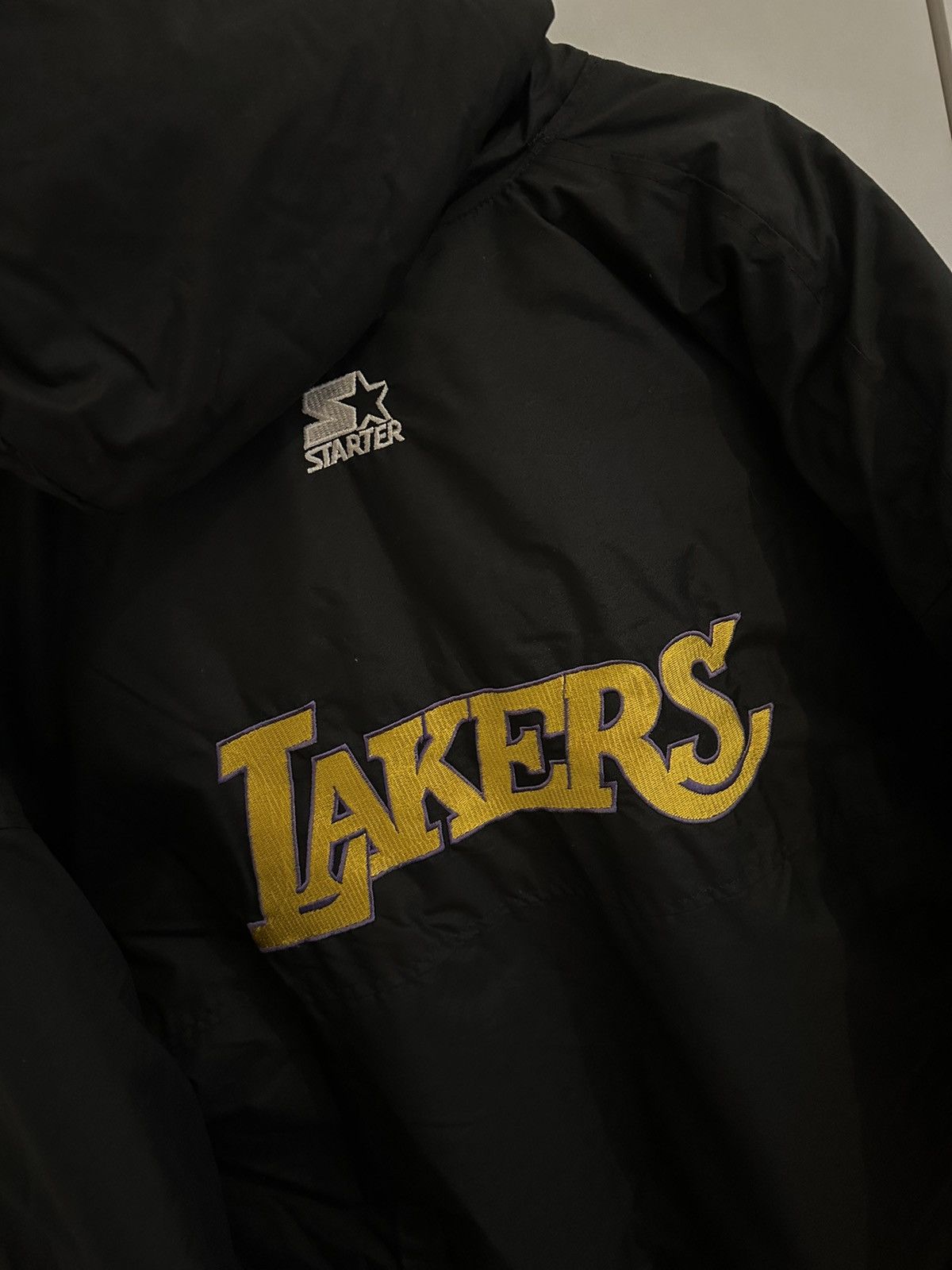 Starter Starter Jacket Los Angeles Lakers Size XL Vintage 90s Size US XL / EU 56 / 4 - 13 Thumbnail