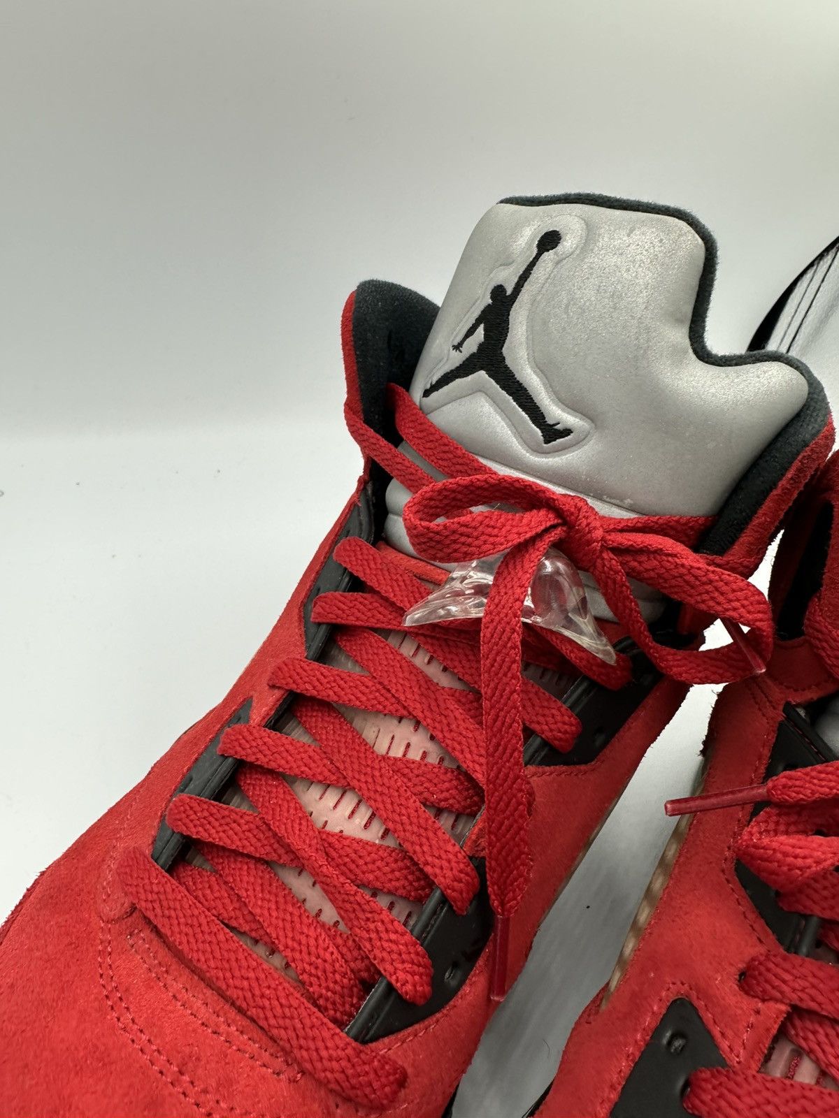 Jordan Brand Air Jordan 5 “Raging Bull” Sz 13 Size US 13 / EU 46 - 17 Thumbnail