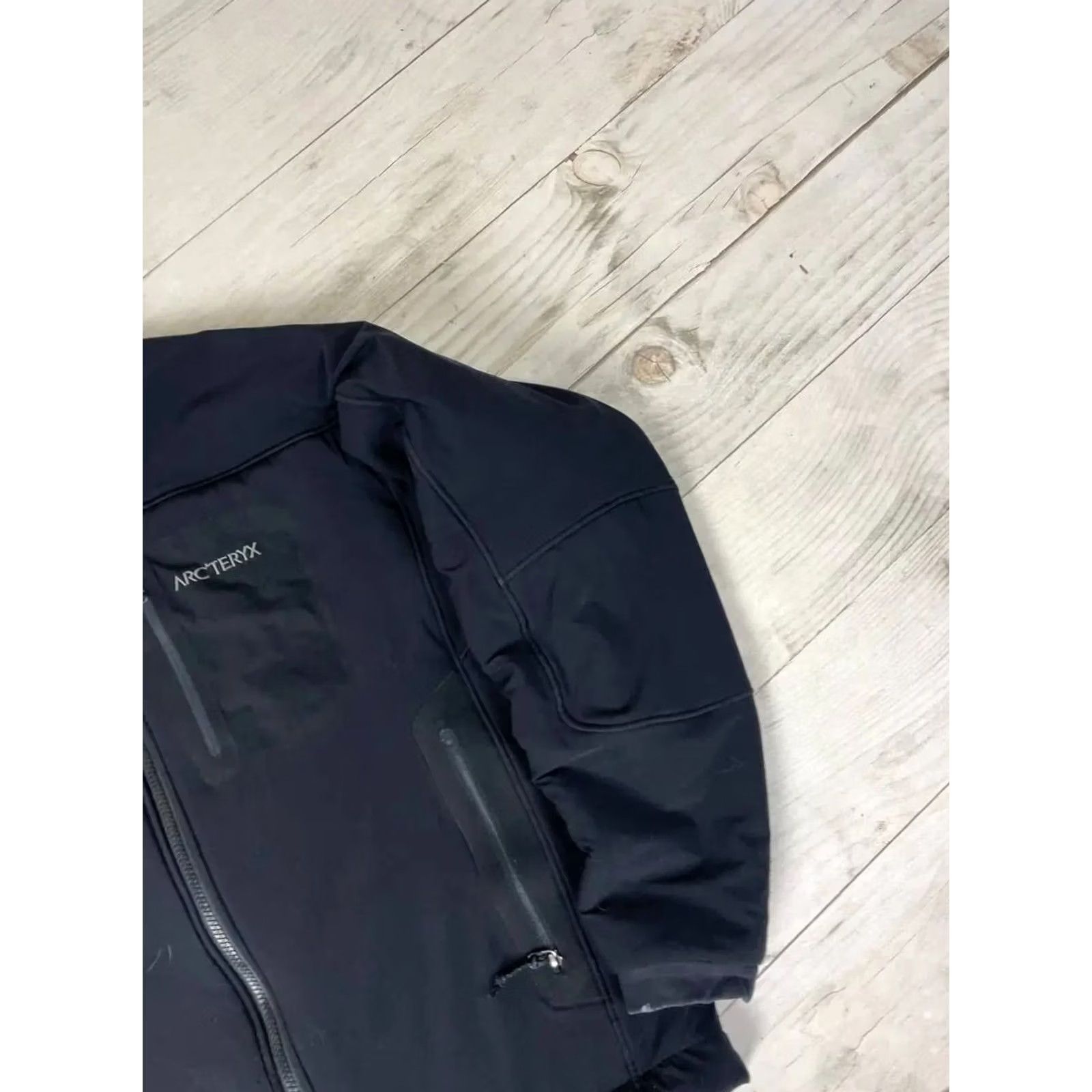 Arc'teryx VINTAGE Arc’teryx Easyrider Soft Shell Jacket Outdoor 90s Black L Men Size US L / EU 52-54 / 3 - 4 Thumbnail