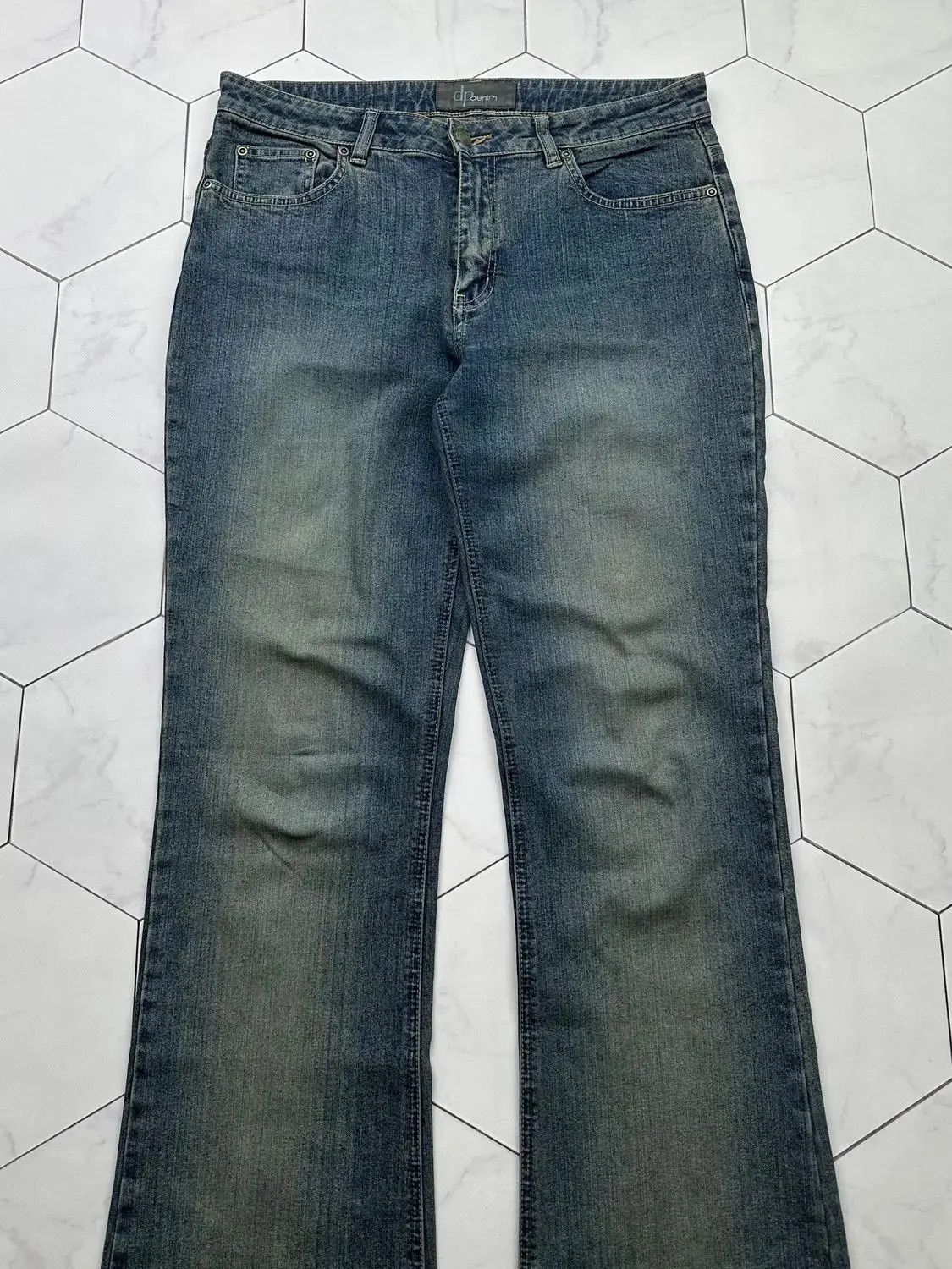Vintage Vintage Faded Flare Jeans (B524)E2 Size US 30 / EU 46 - 2 Thumbnail