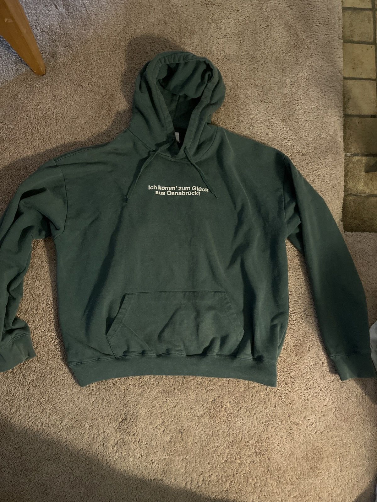 トップス VETEMENTS 17AW Forest Green Hoodie TA-66418_2048x.jpg?v=1729030013