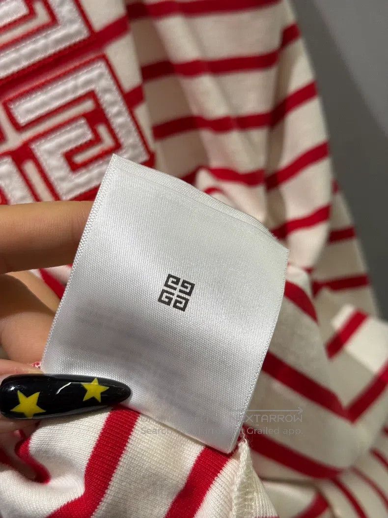 Givenchy Givenchy FW23 Color Block Logo Red and White Striped Print Size US S / EU 44-46 / 1 - 8 Thumbnail
