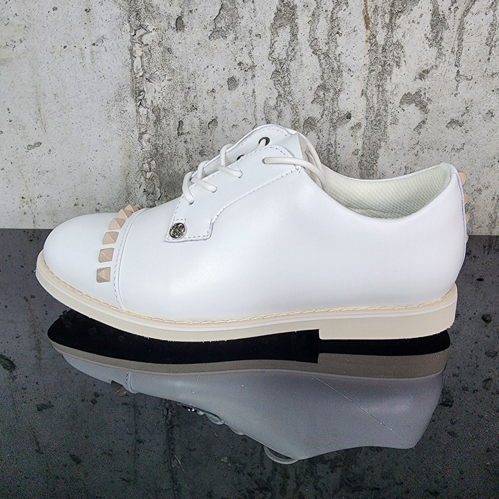 G/FORE MSRP $250 G/Fore Stud Cap Toe Gallivanter Size 6.5 Women Size US 6.5 / IT 36.5 - 3 Thumbnail